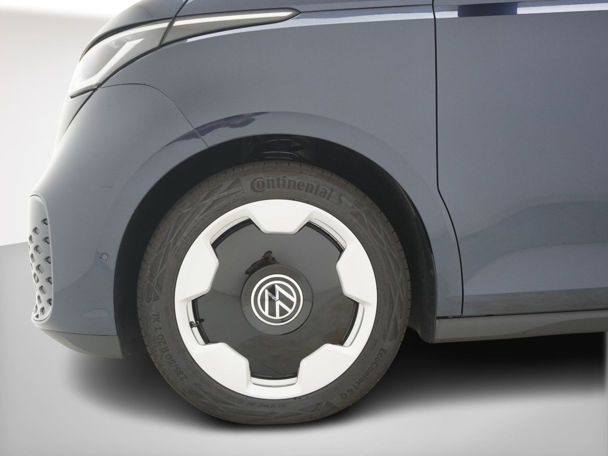 listing desktop thumbnail image 8