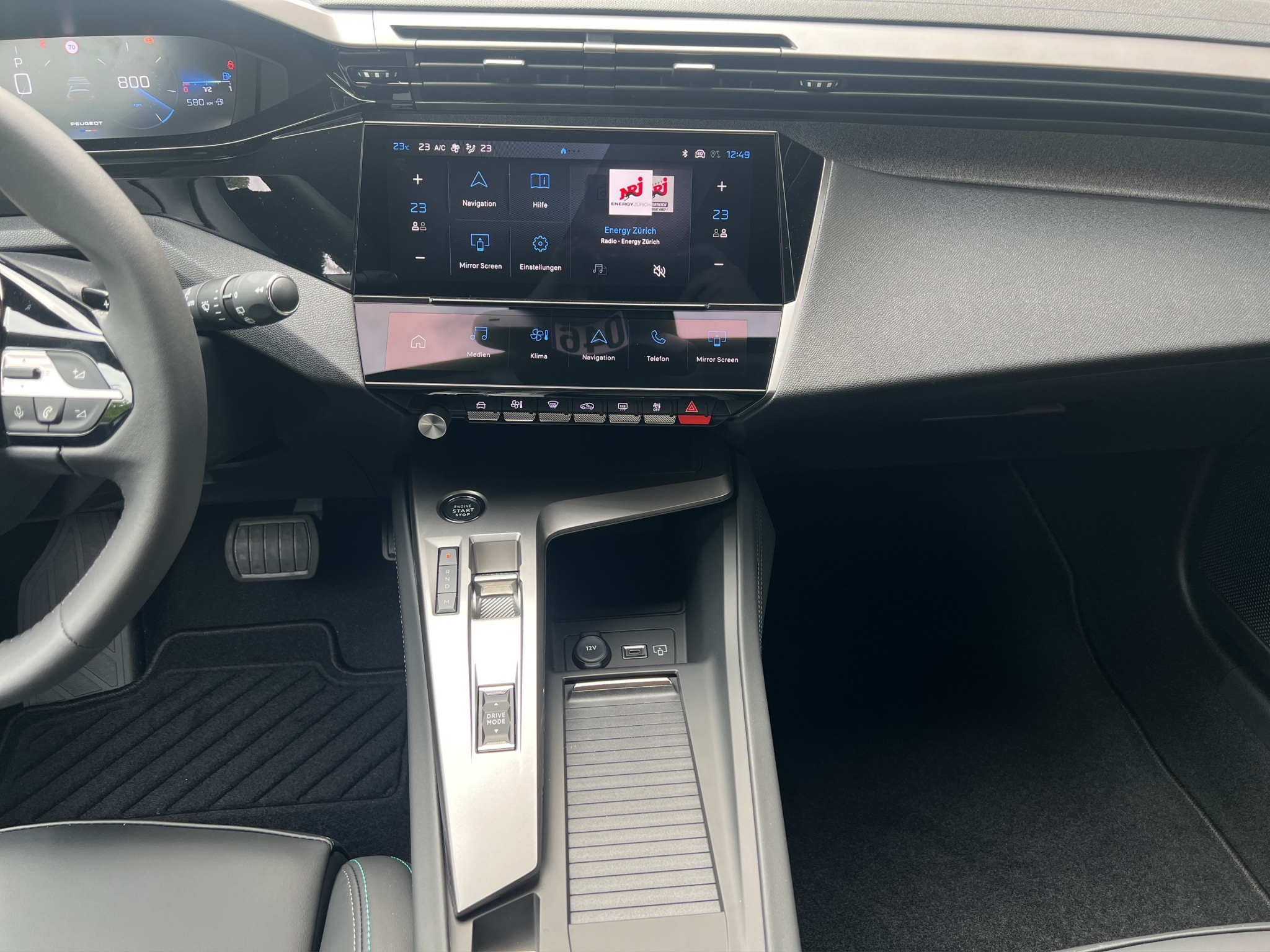 listing desktop thumbnail image 8