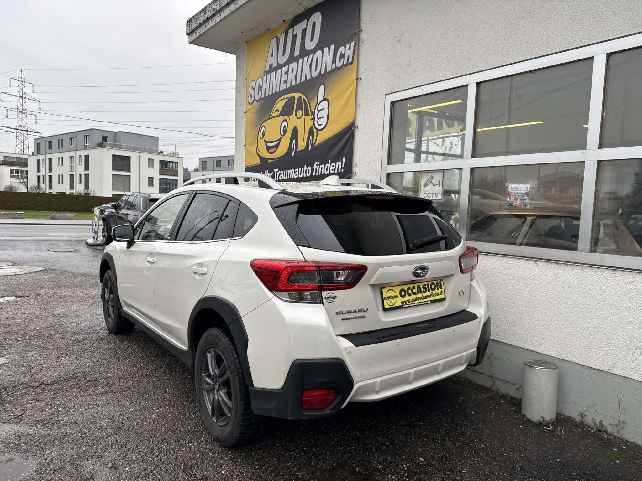 listing desktop thumbnail image 2