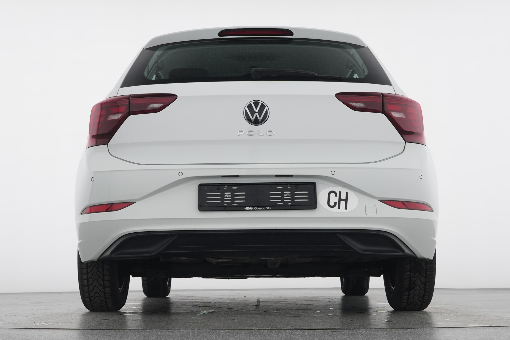 listing desktop thumbnail image 3