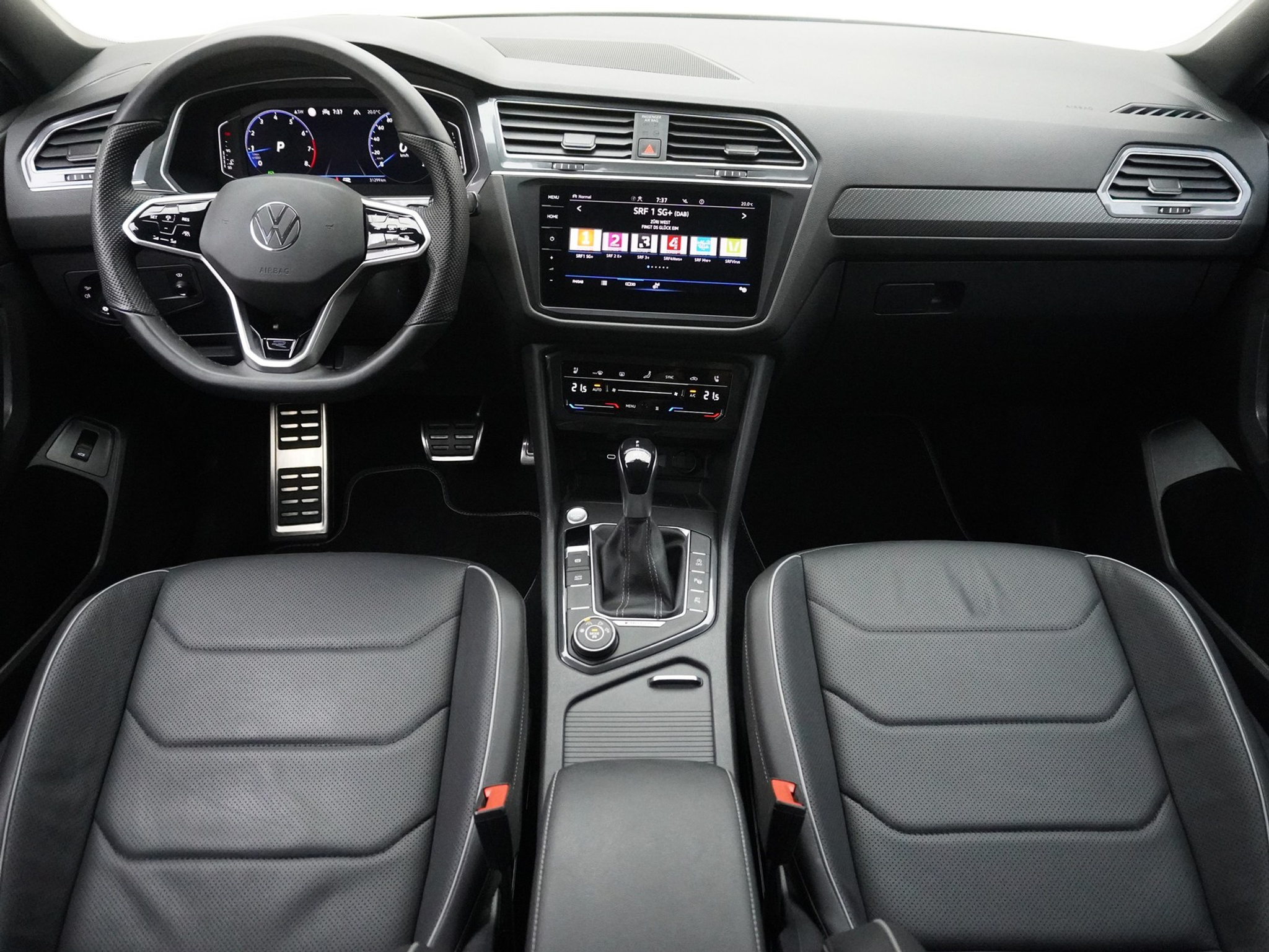 listing desktop thumbnail image 14