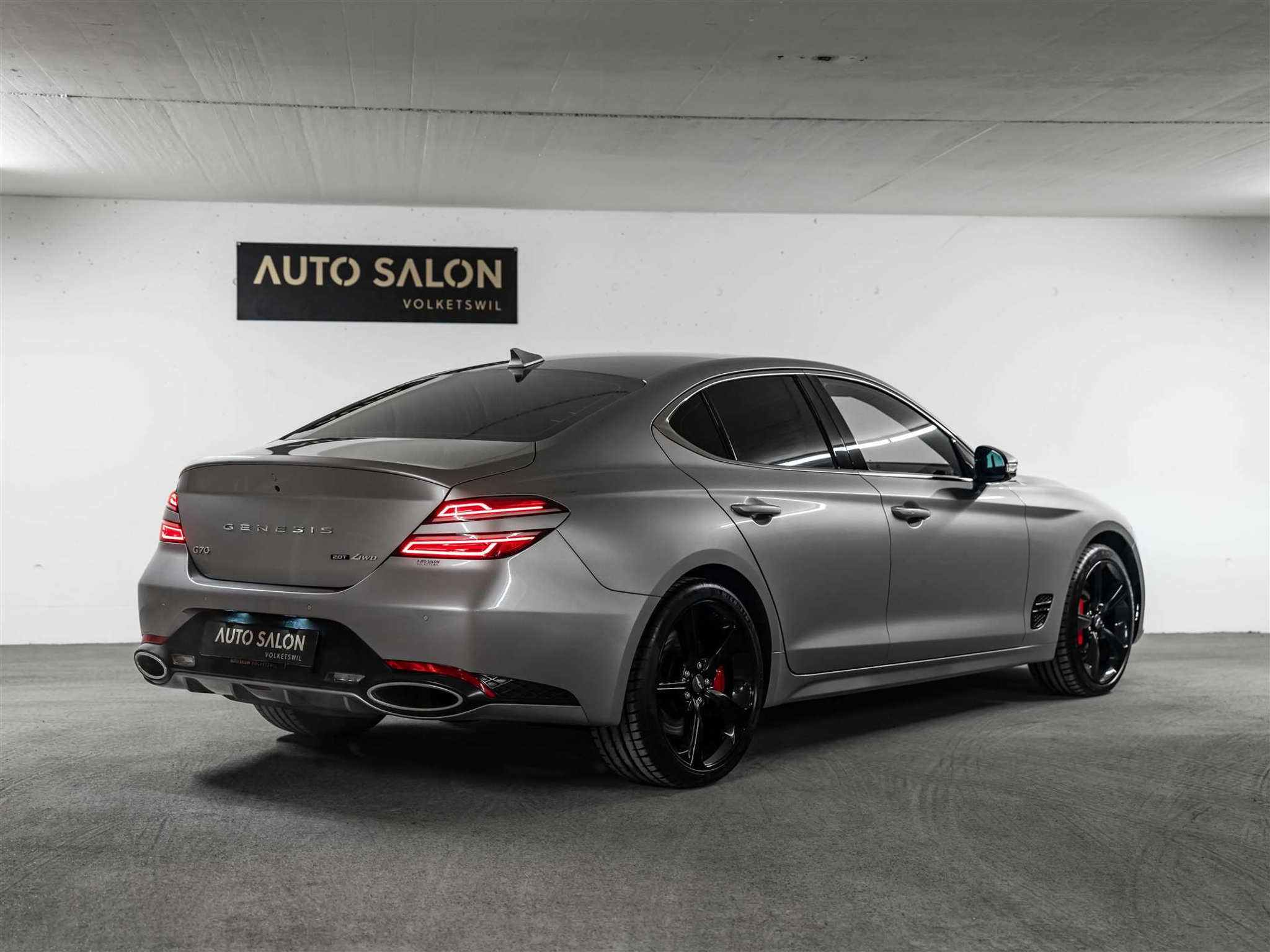 listing desktop thumbnail image 4