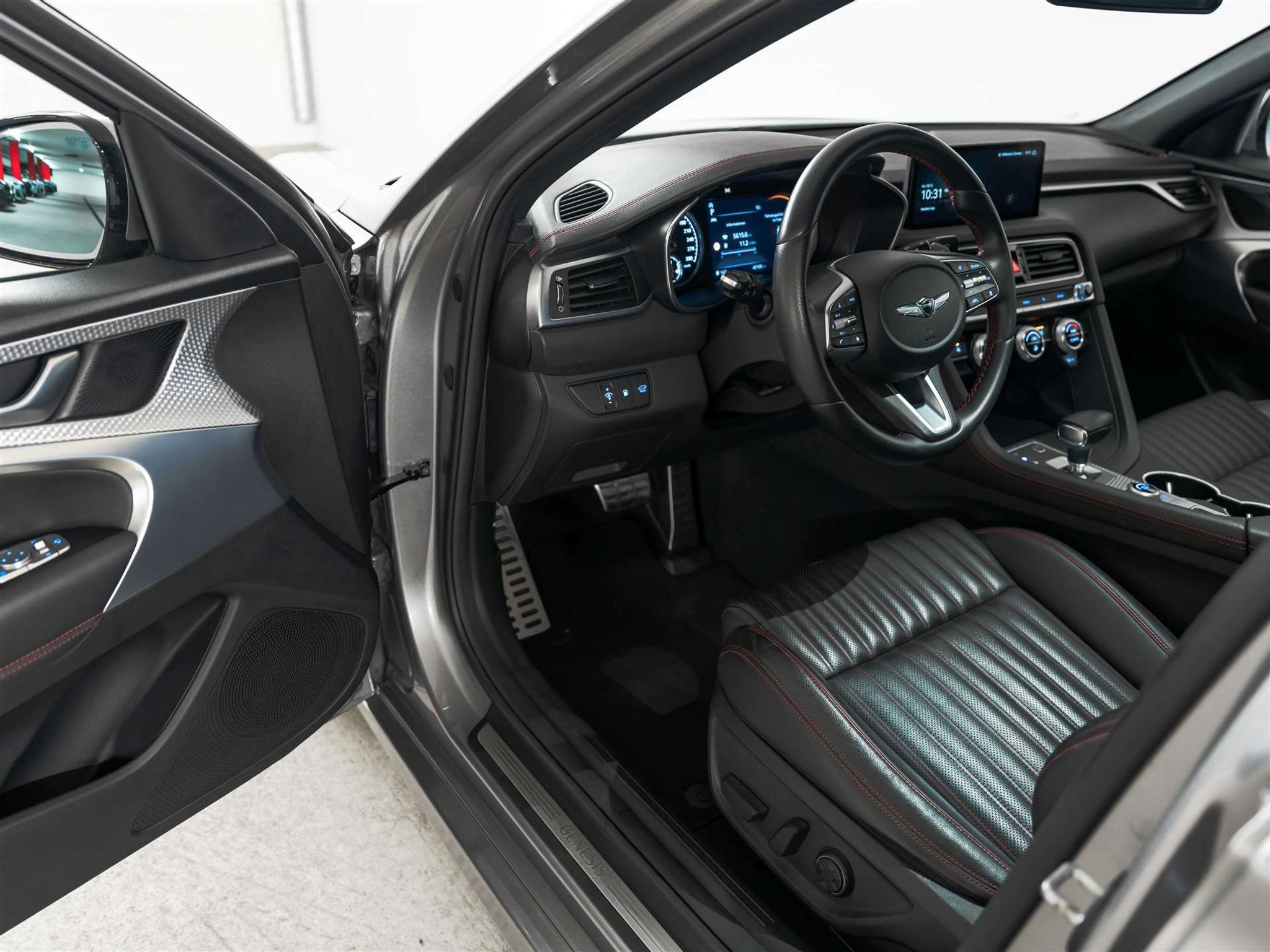 listing desktop thumbnail image 7