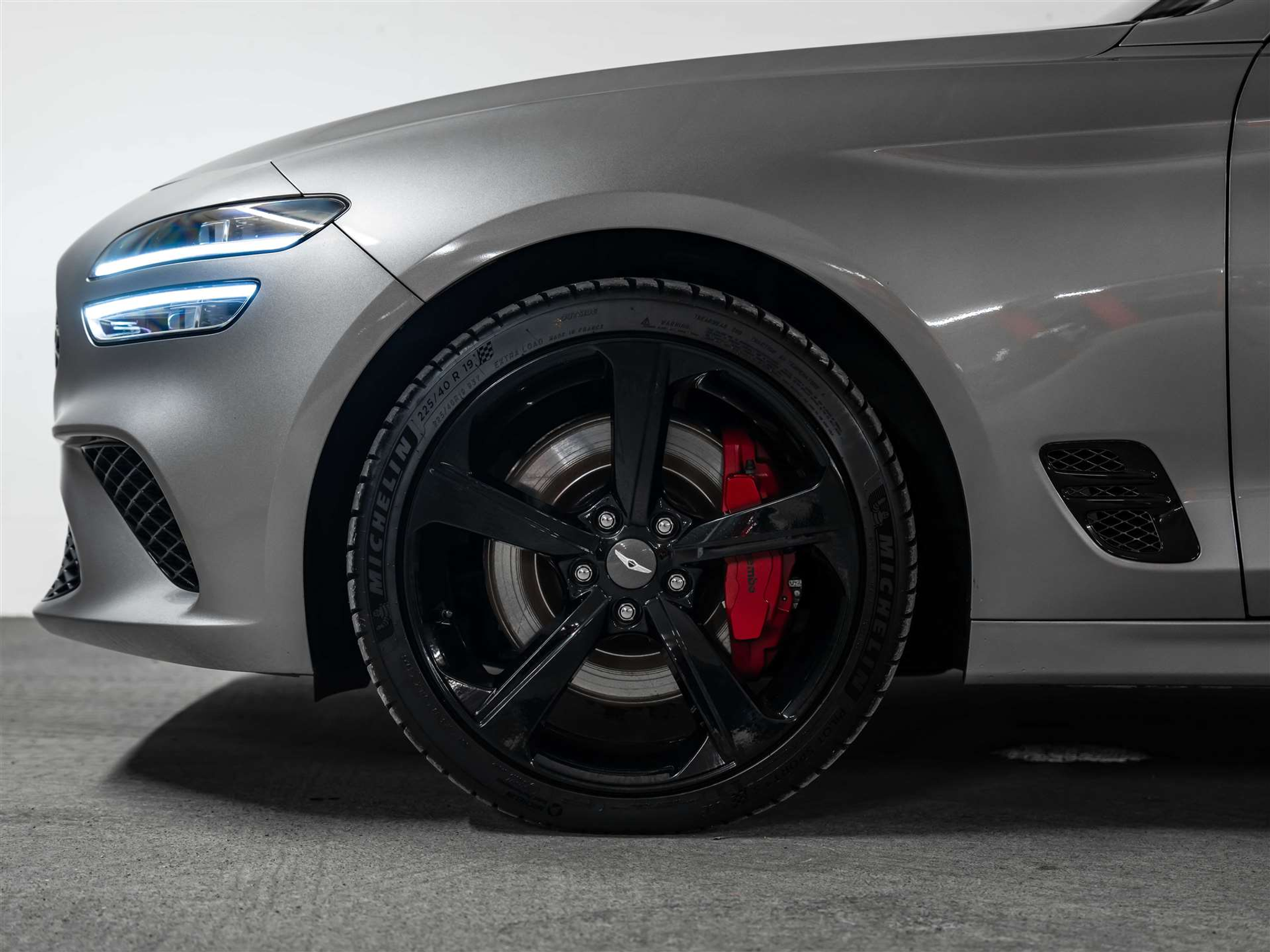 listing desktop thumbnail image 20