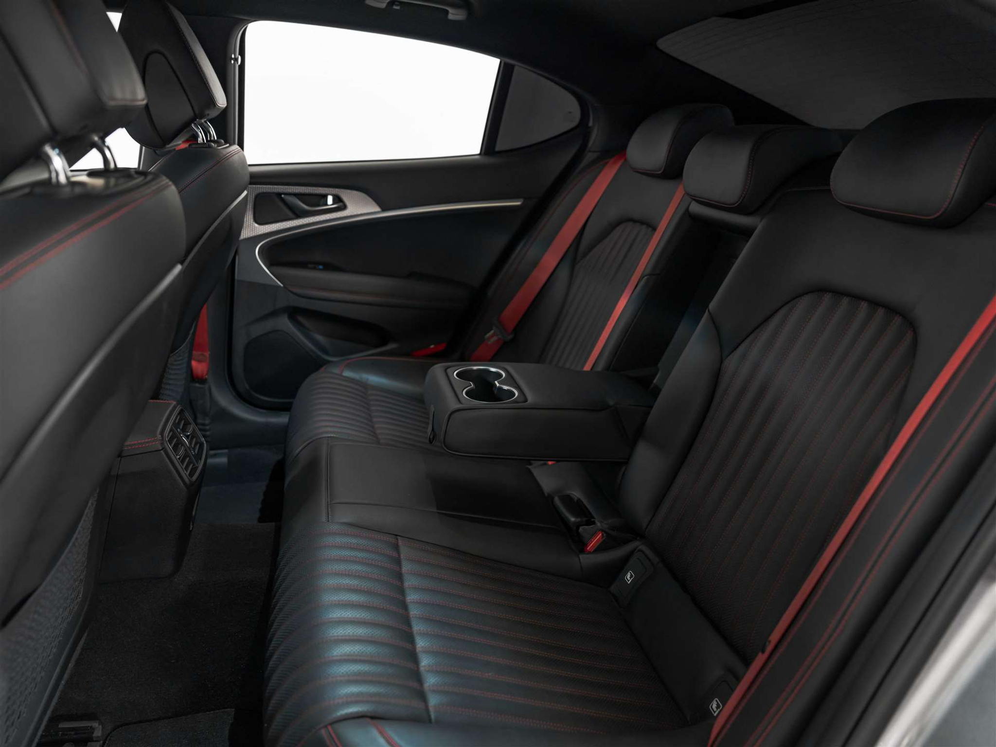 listing desktop thumbnail image 15