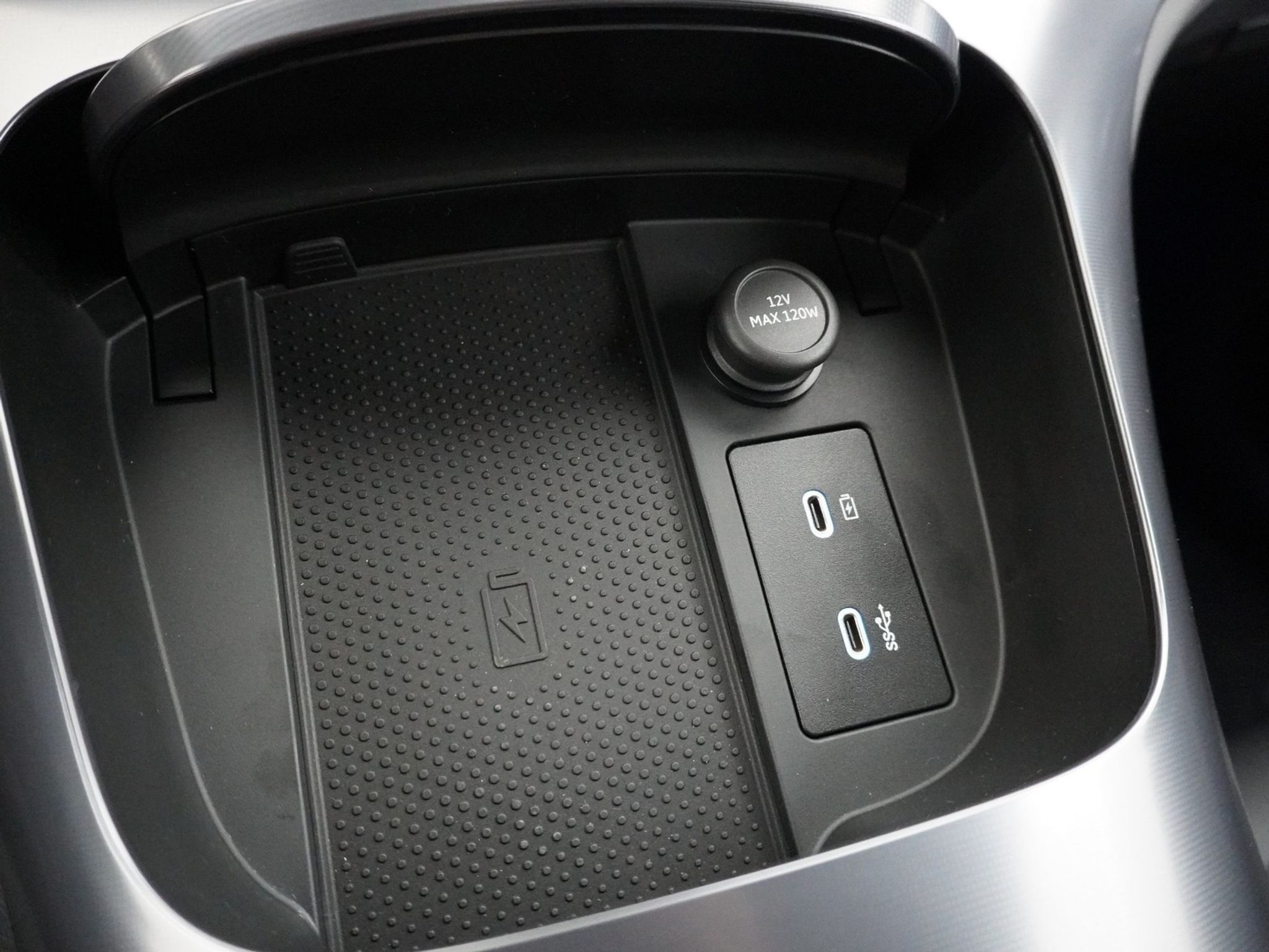 listing desktop thumbnail image 19