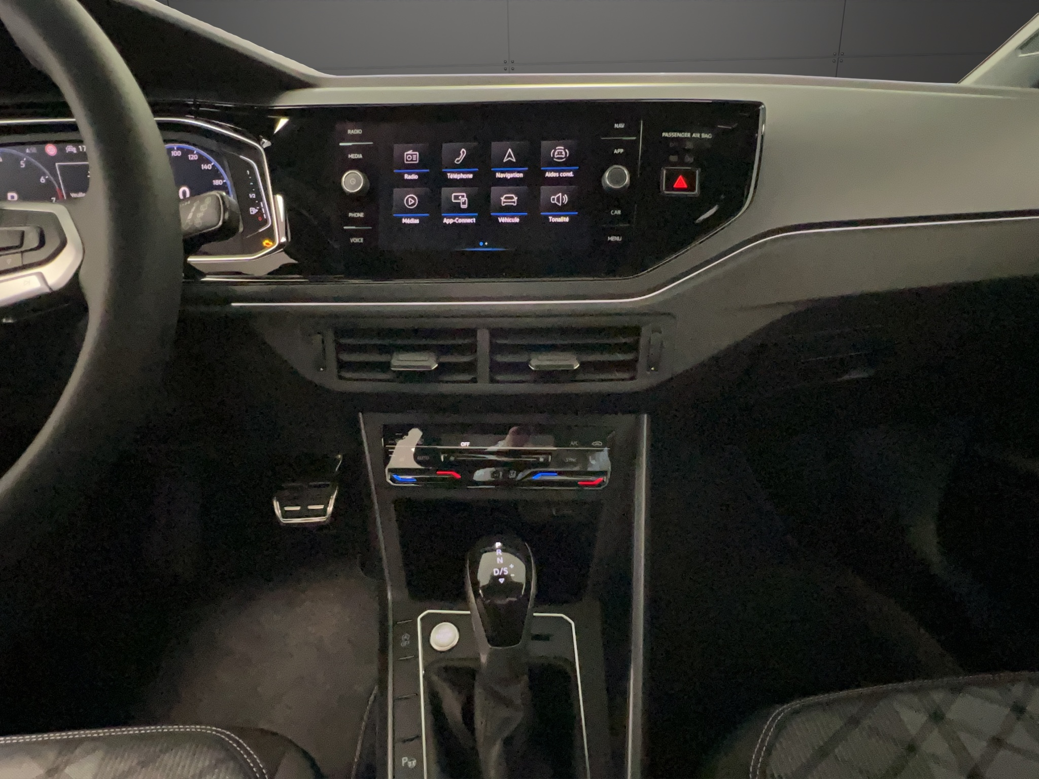 listing desktop thumbnail image 9