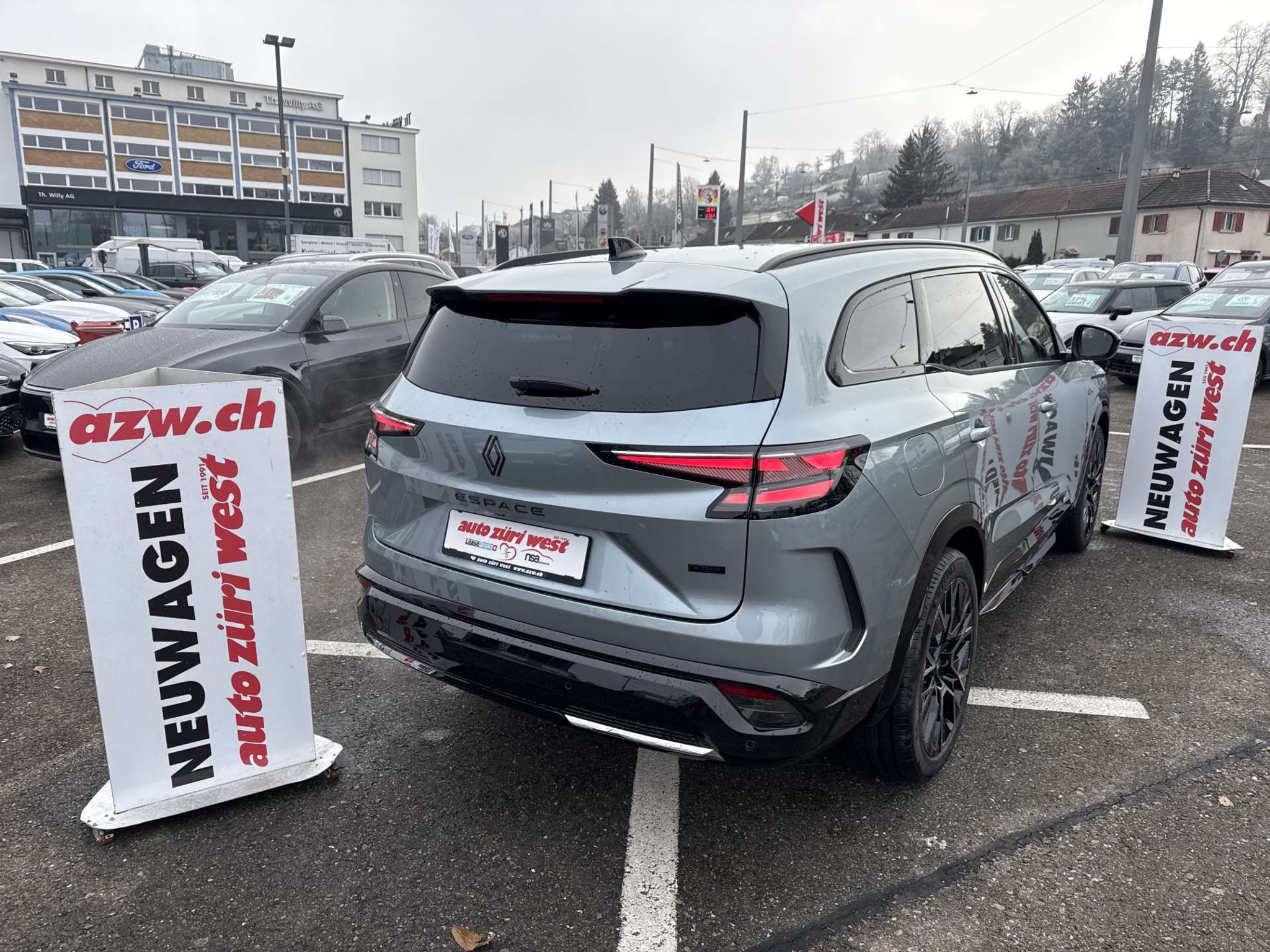 listing desktop thumbnail image 2