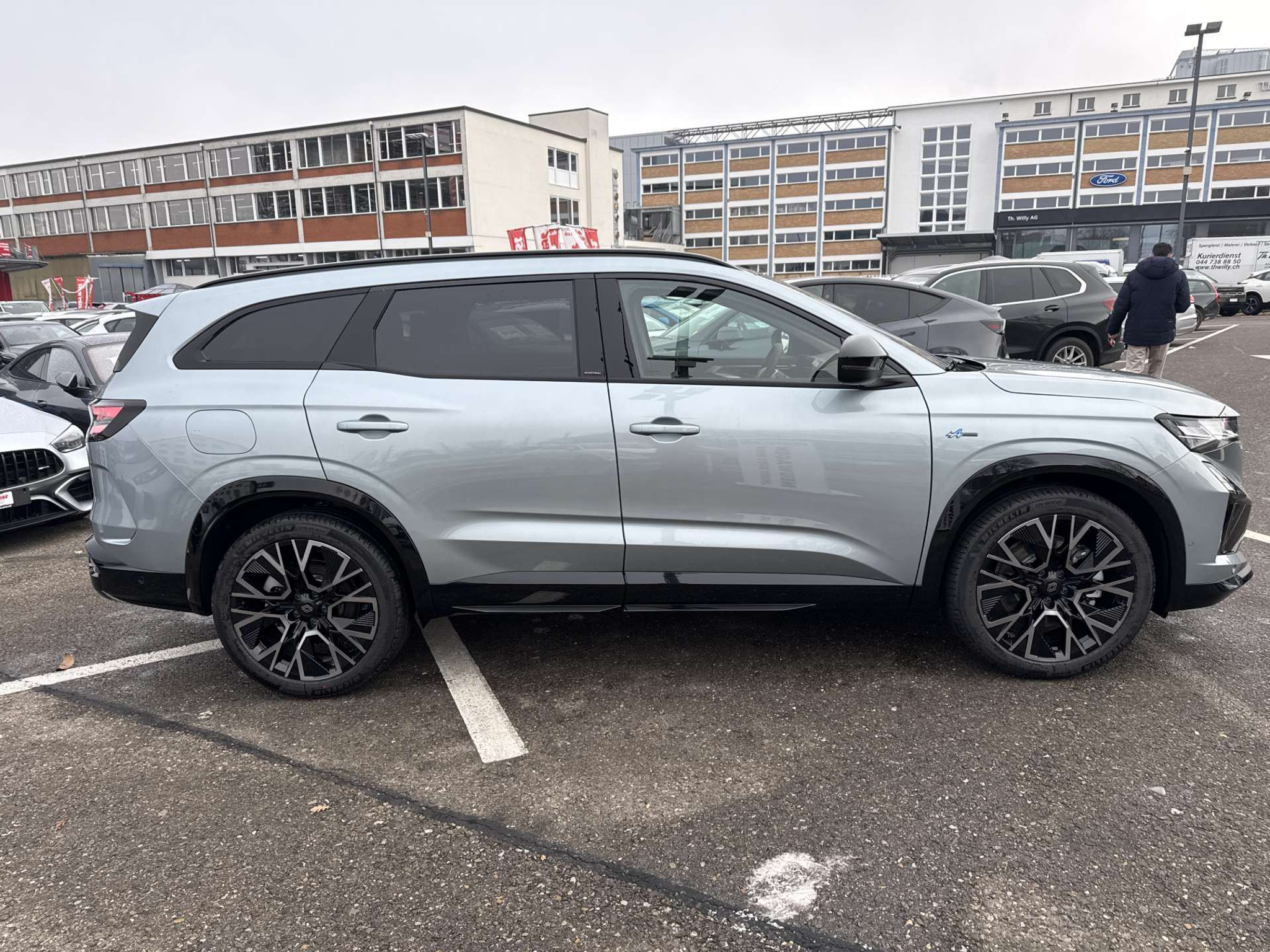 listing desktop thumbnail image 10