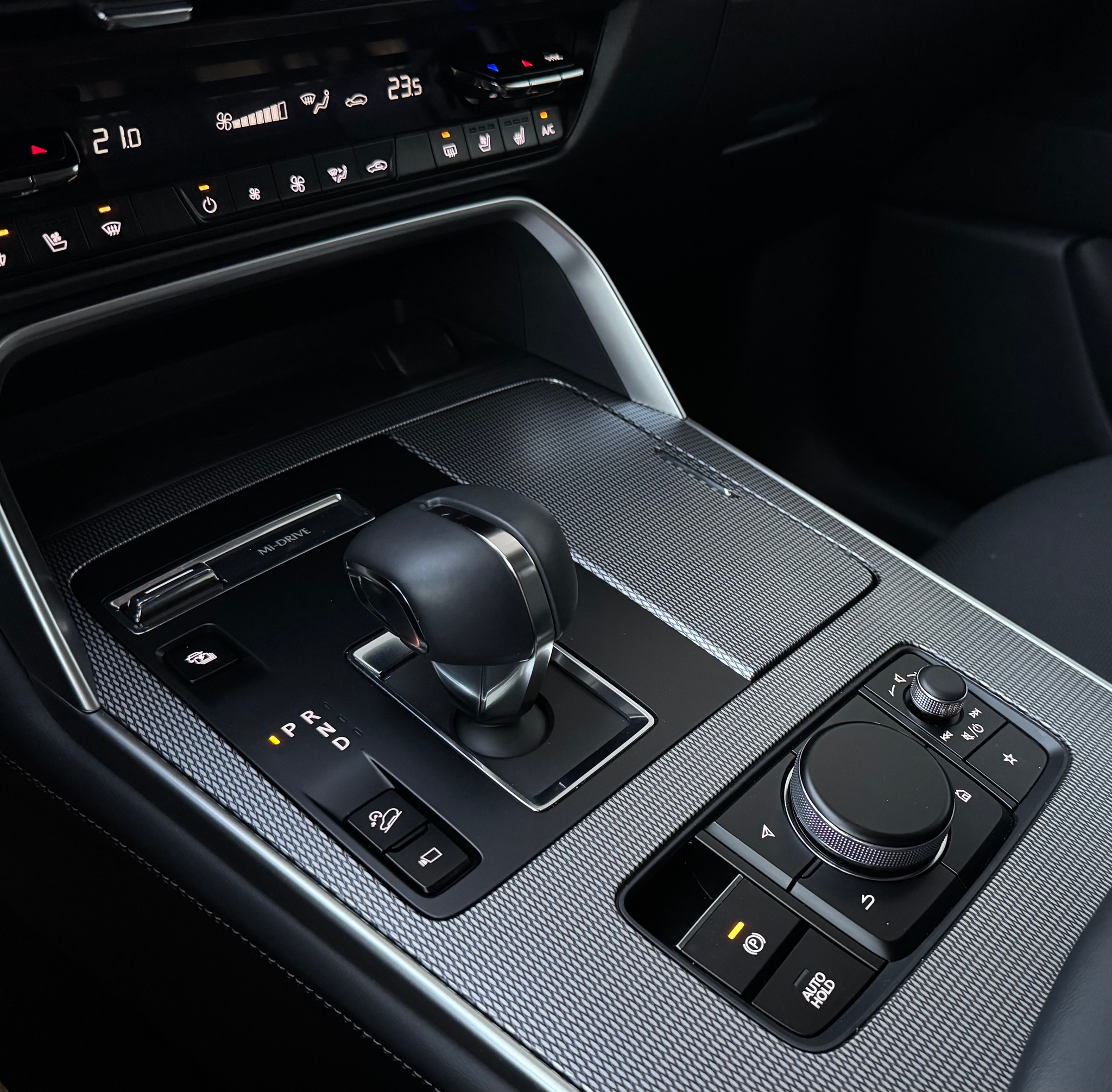 listing desktop thumbnail image 18