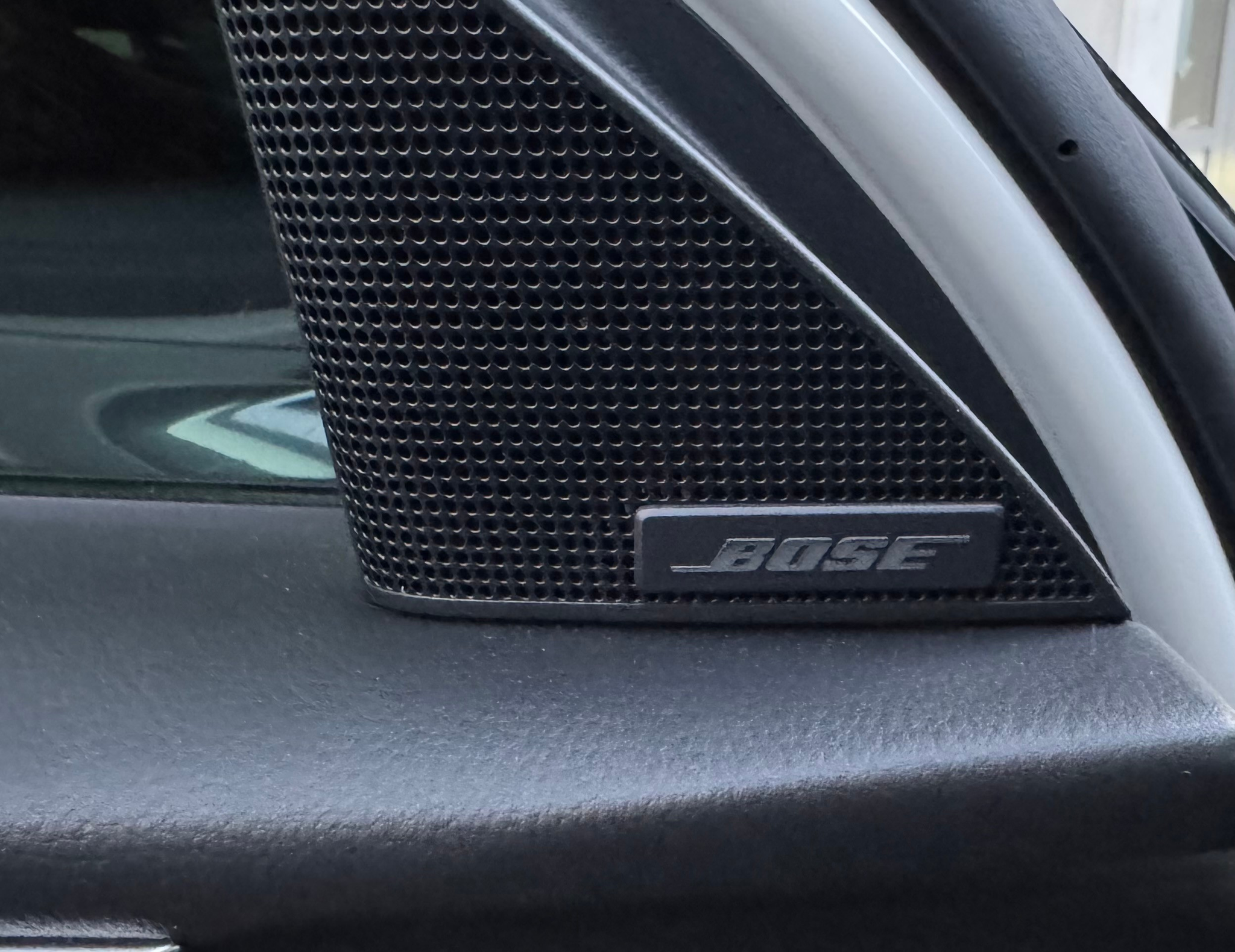 listing desktop thumbnail image 20