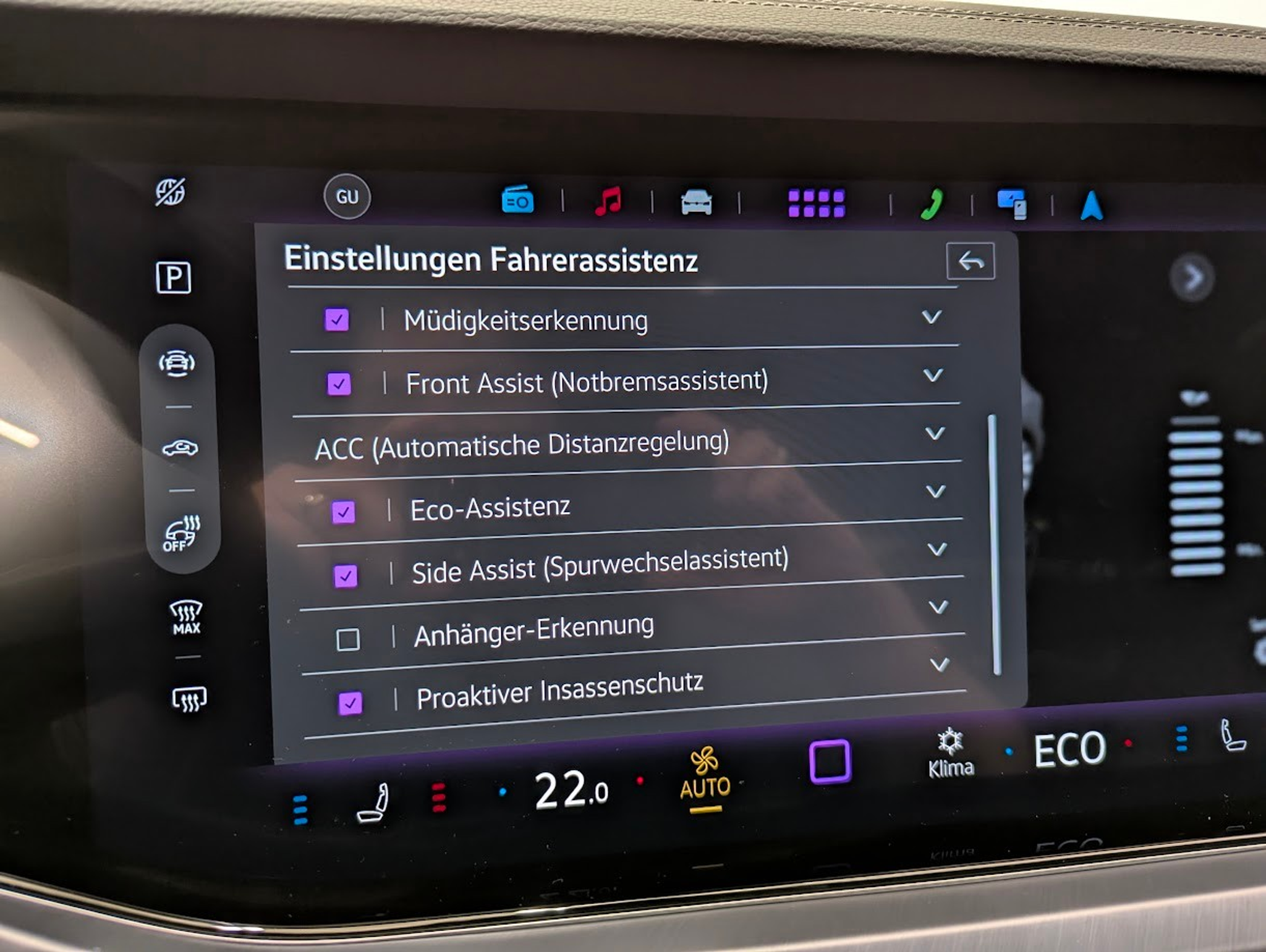 listing desktop thumbnail image 15