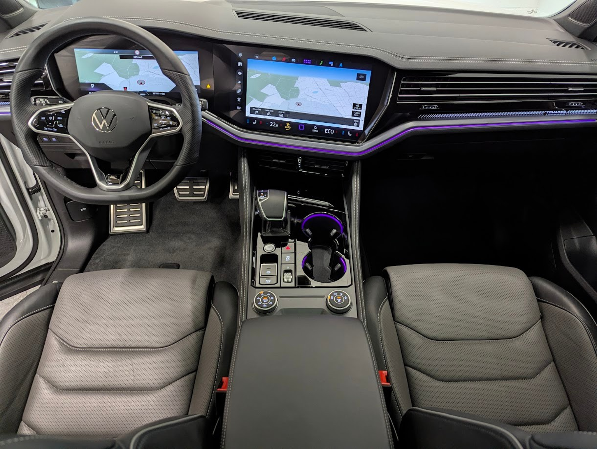 listing desktop thumbnail image 24