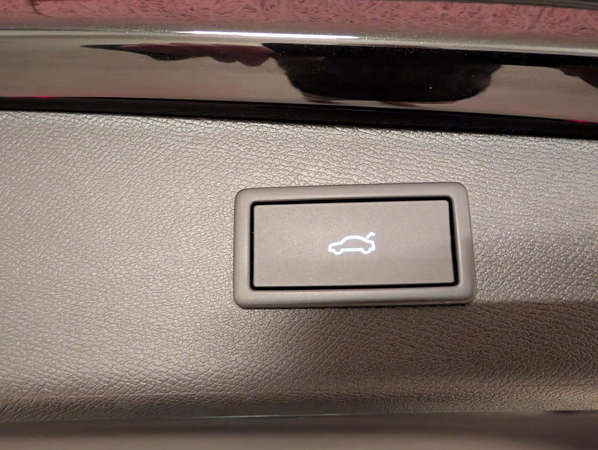 listing desktop thumbnail image 15