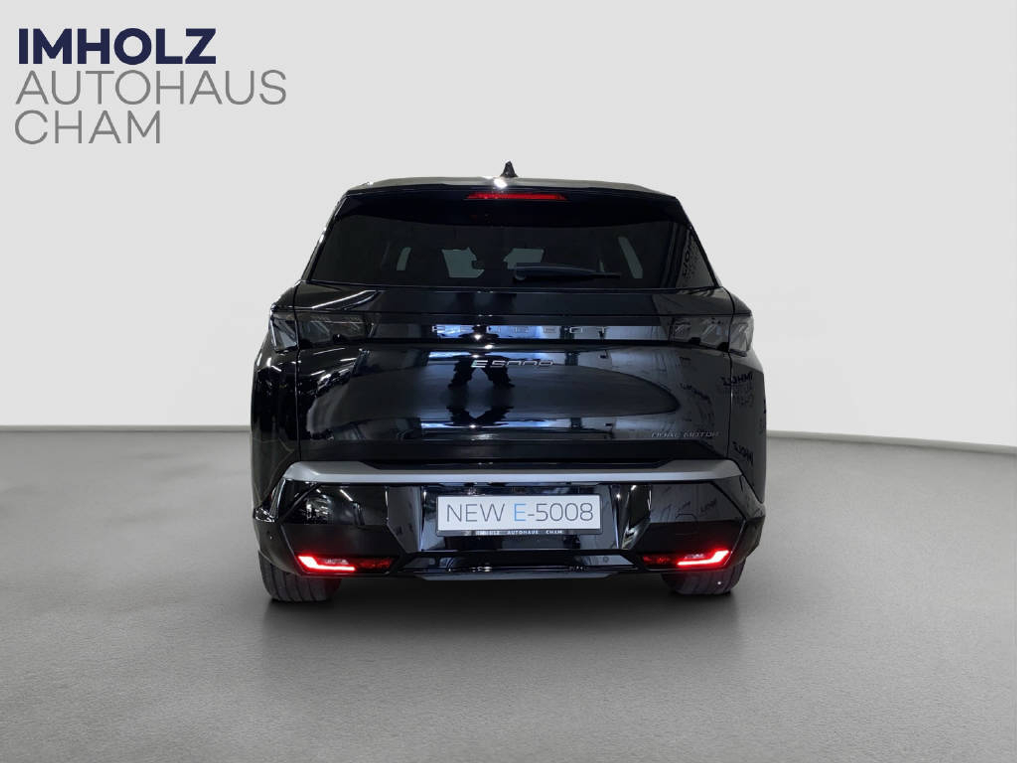 listing desktop thumbnail image 3