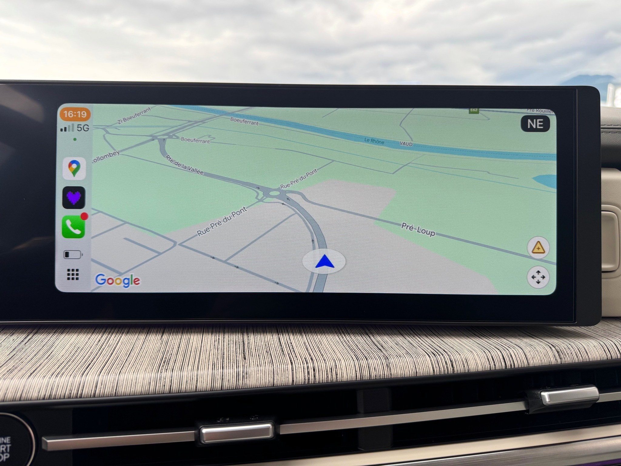 listing desktop thumbnail image 13