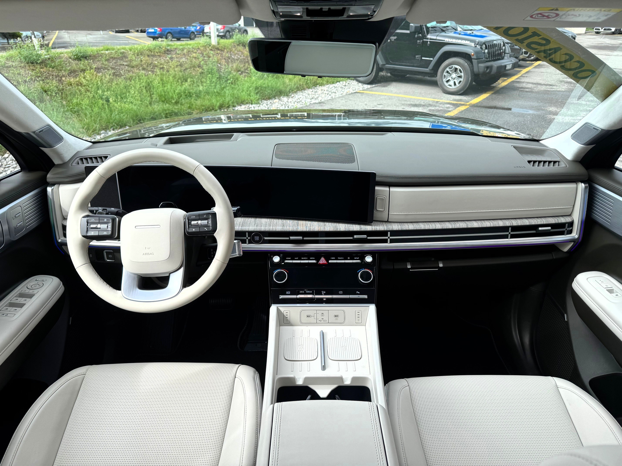 listing desktop thumbnail image 8