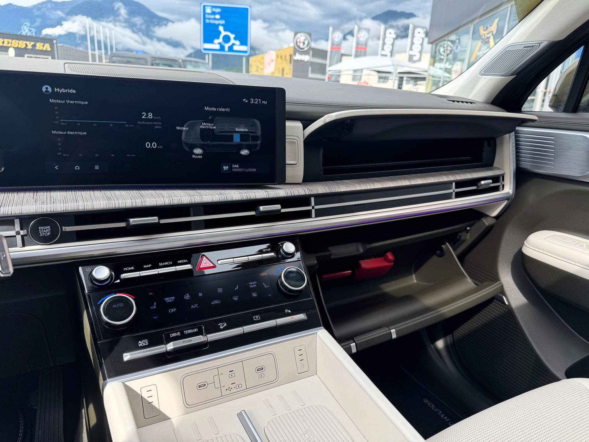 listing desktop thumbnail image 15