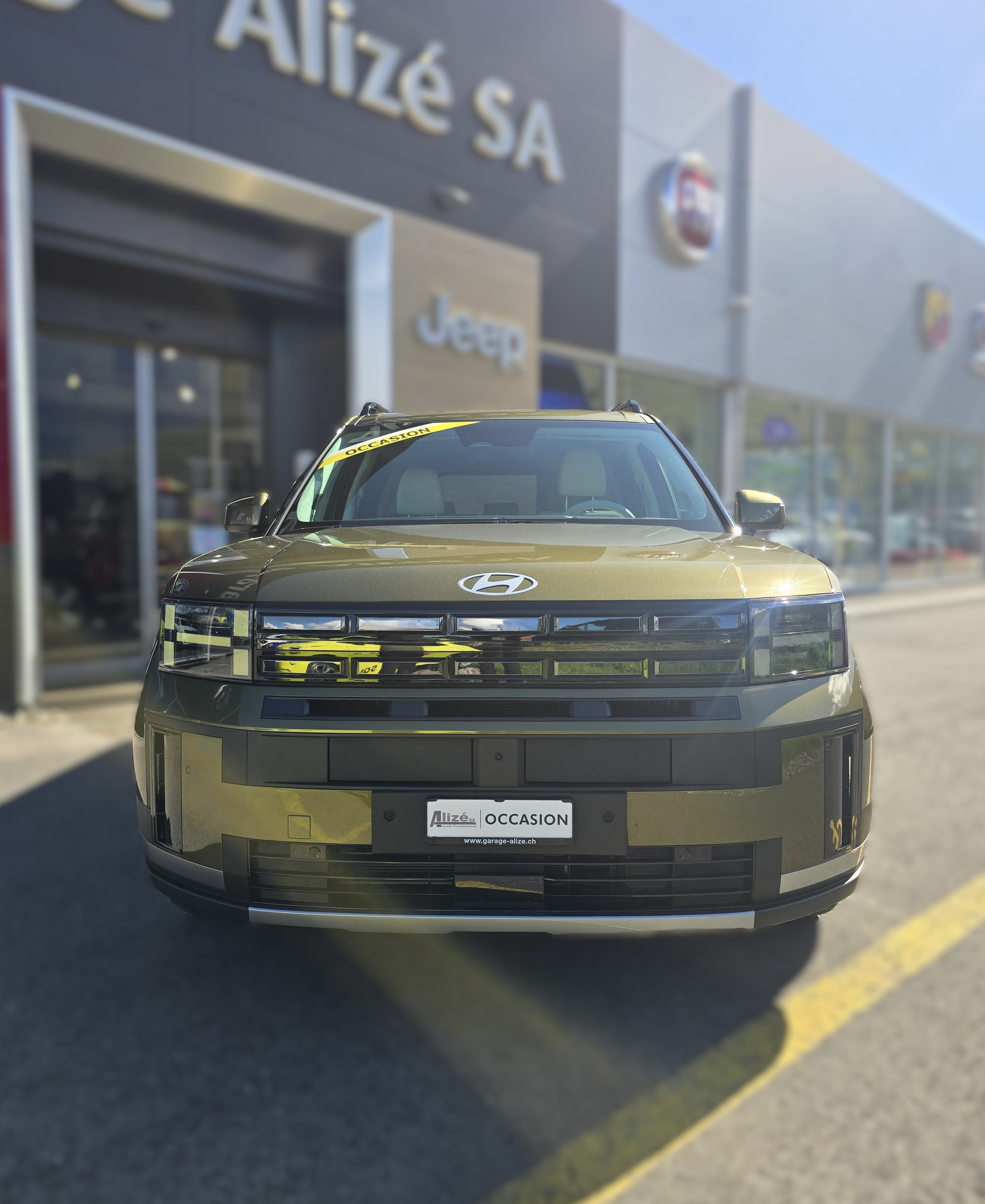 listing desktop thumbnail image 7