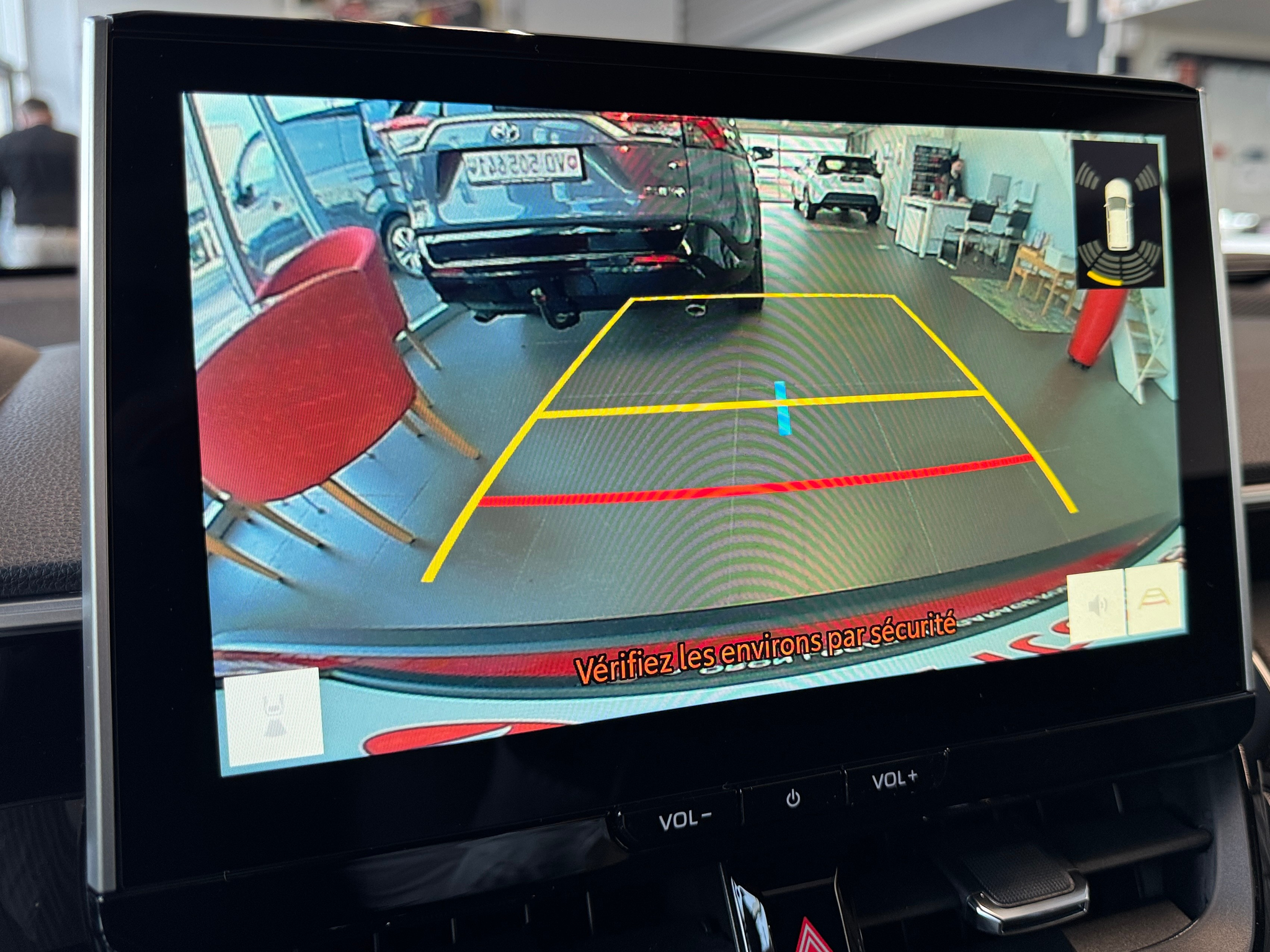 listing desktop thumbnail image 17