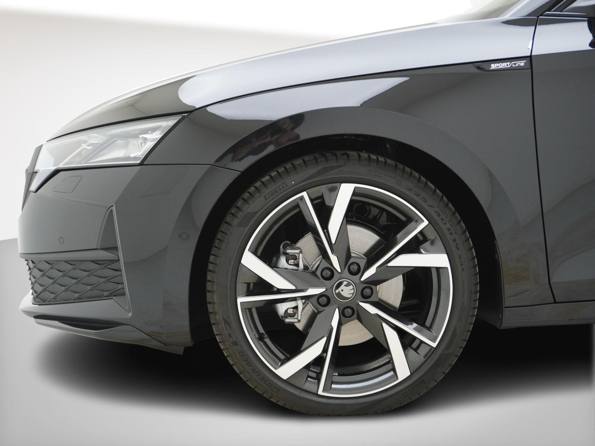 listing desktop thumbnail image 9