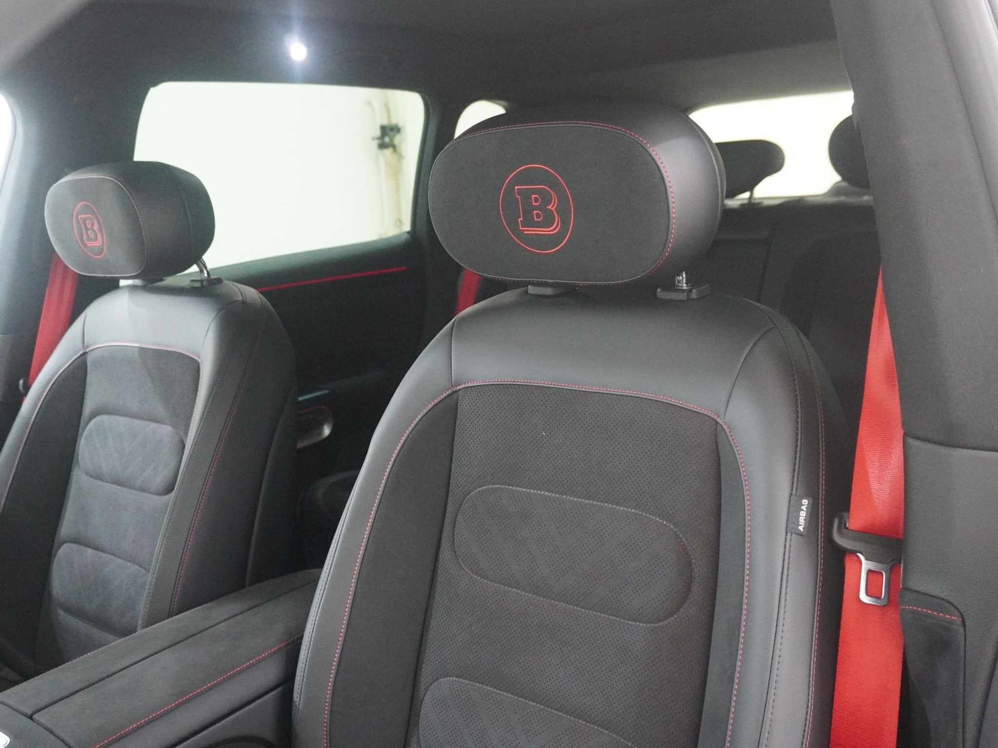 listing desktop thumbnail image 12