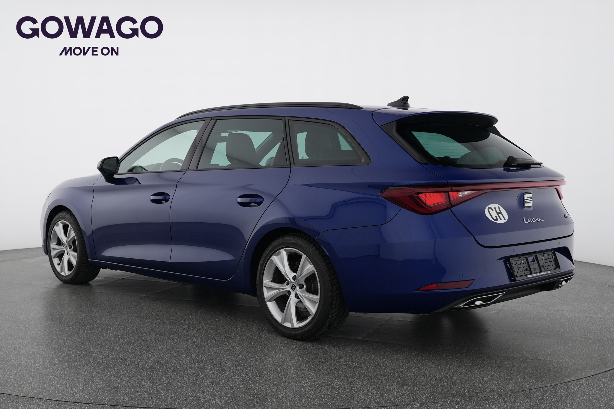 listing desktop thumbnail image 1