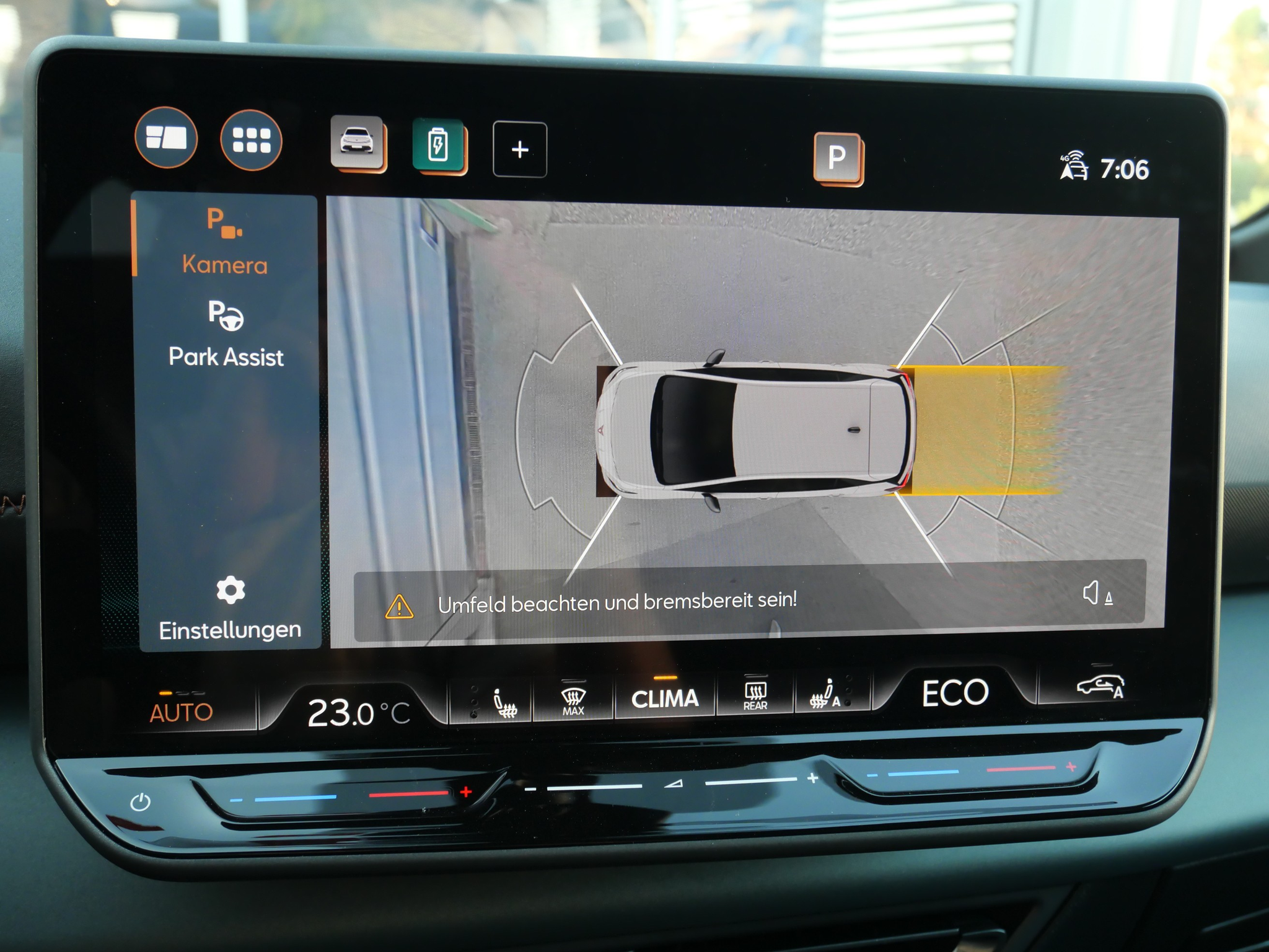 listing desktop thumbnail image 11