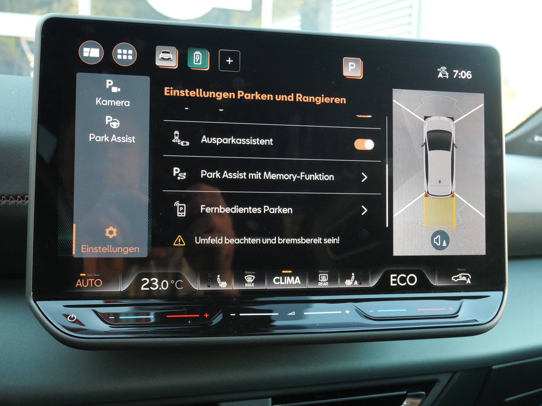 listing desktop thumbnail image 12