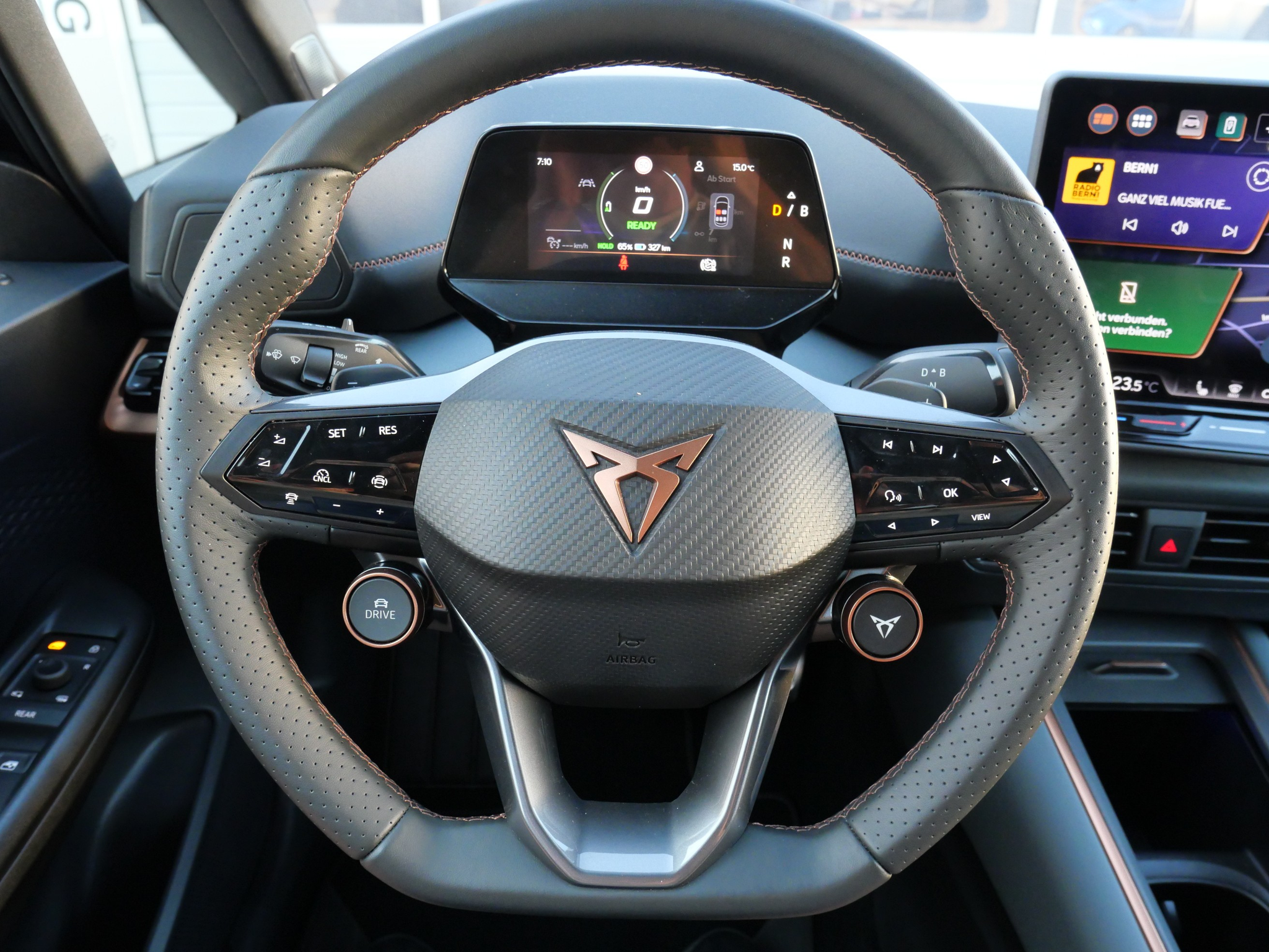 listing desktop thumbnail image 20