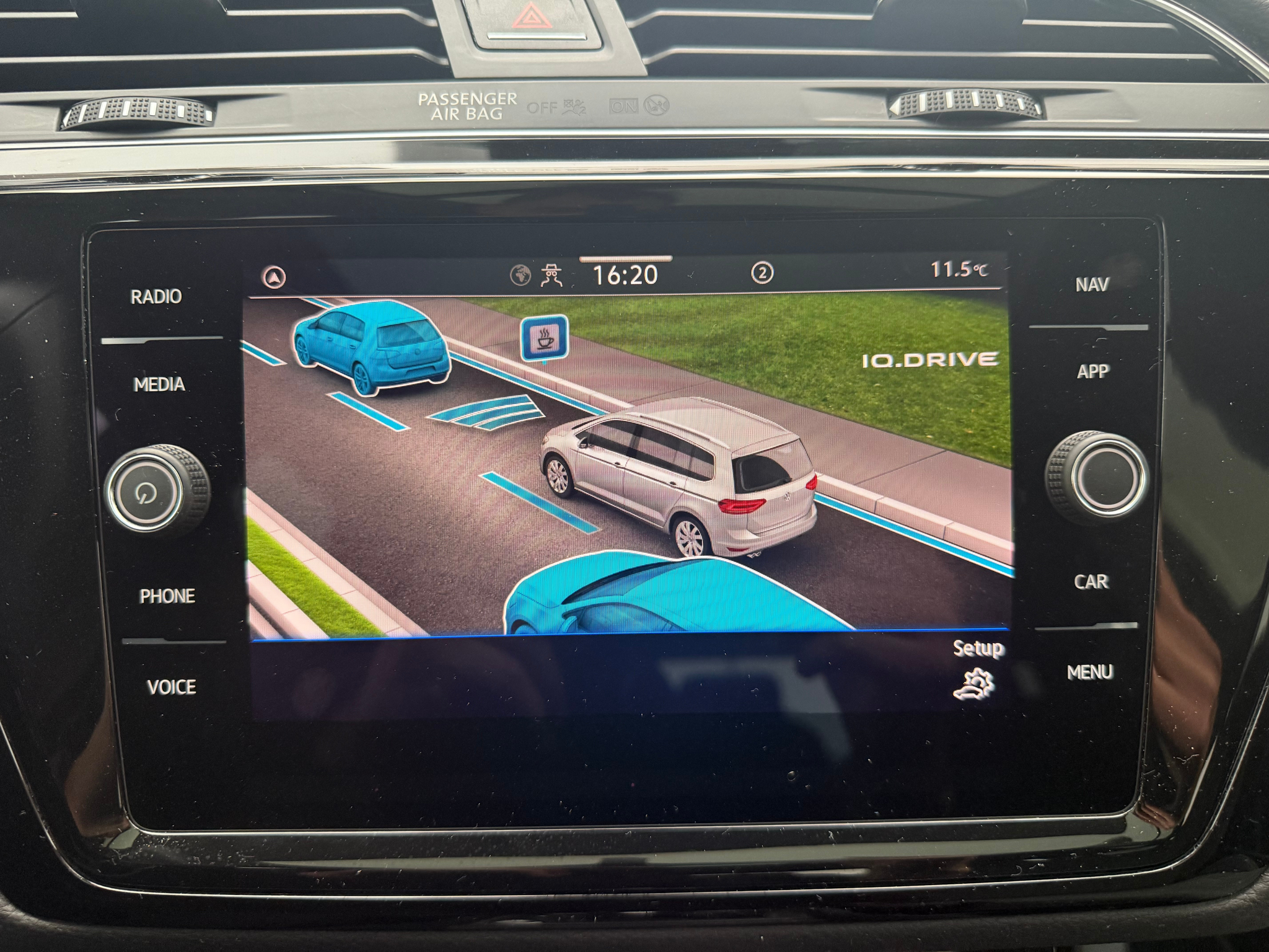 listing desktop thumbnail image 18