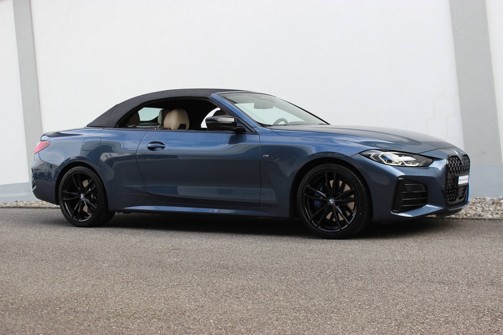 listing desktop thumbnail image 4