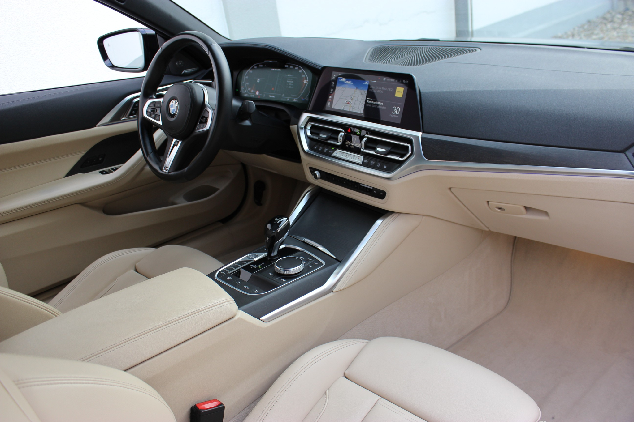 listing desktop thumbnail image 1