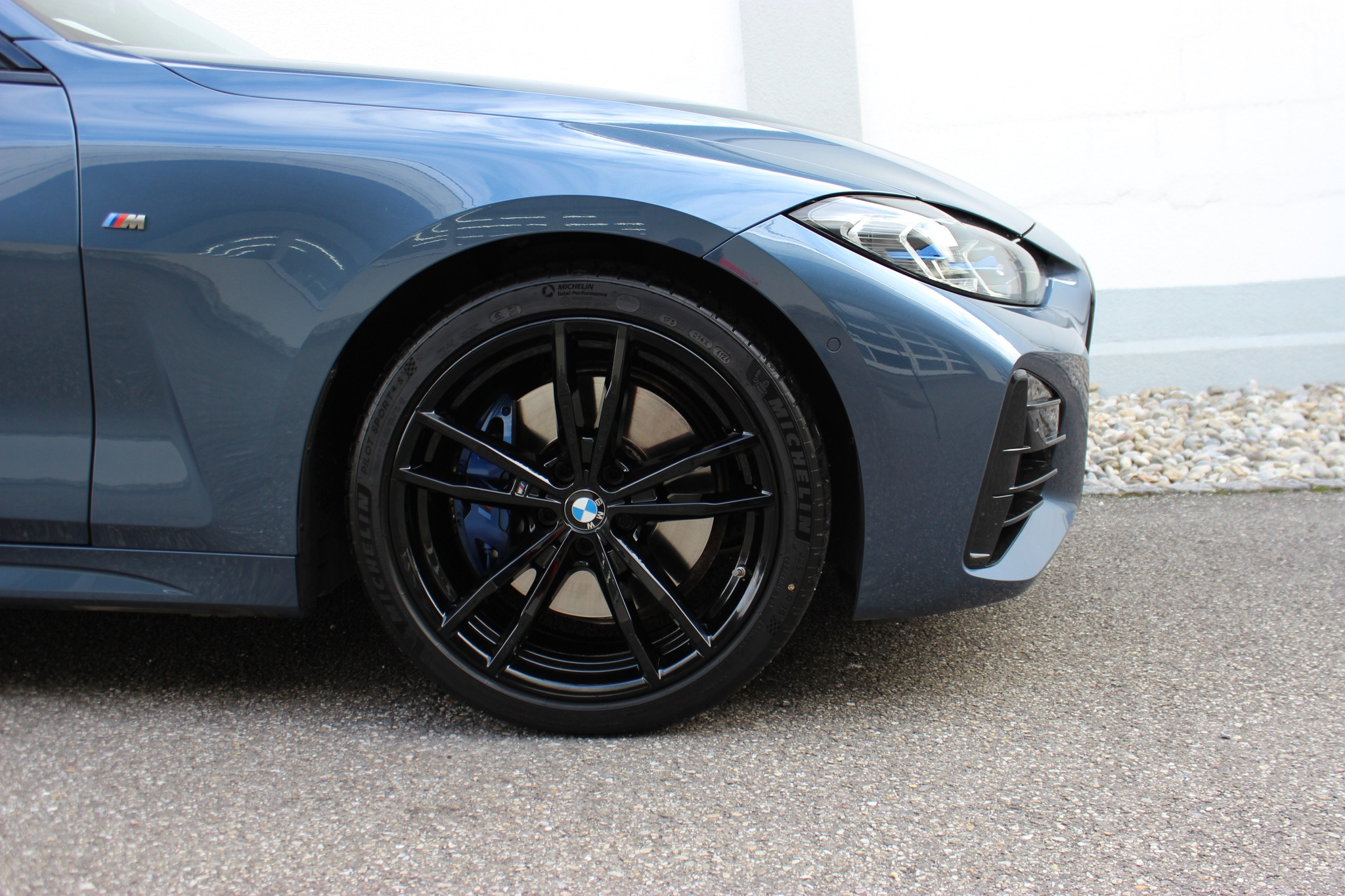 listing desktop thumbnail image 8