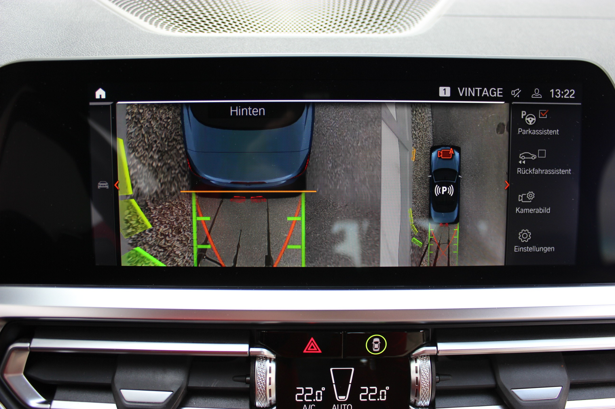 listing desktop thumbnail image 15