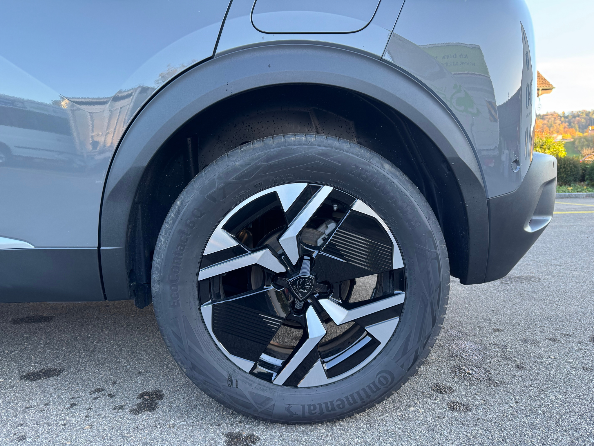 listing desktop thumbnail image 13