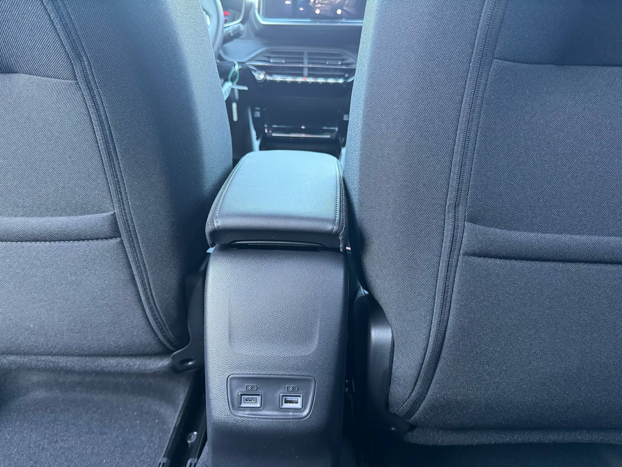 listing desktop thumbnail image 10