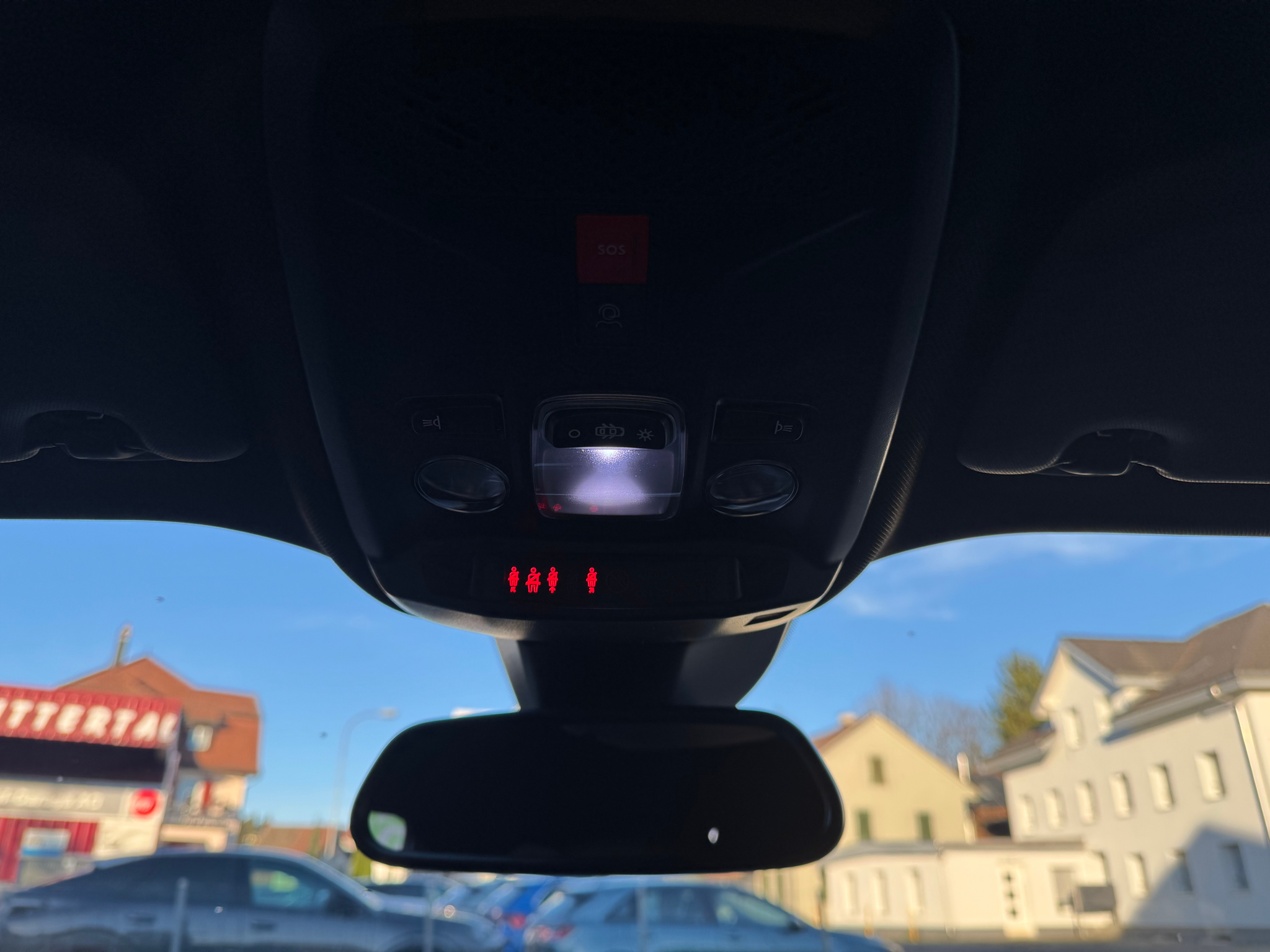 listing desktop thumbnail image 21