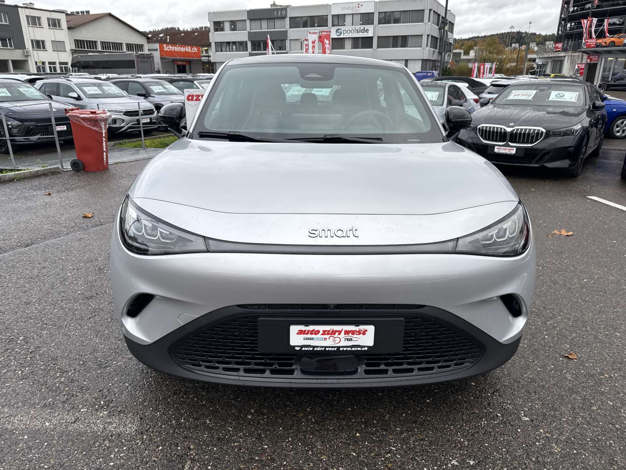 listing desktop thumbnail image 13