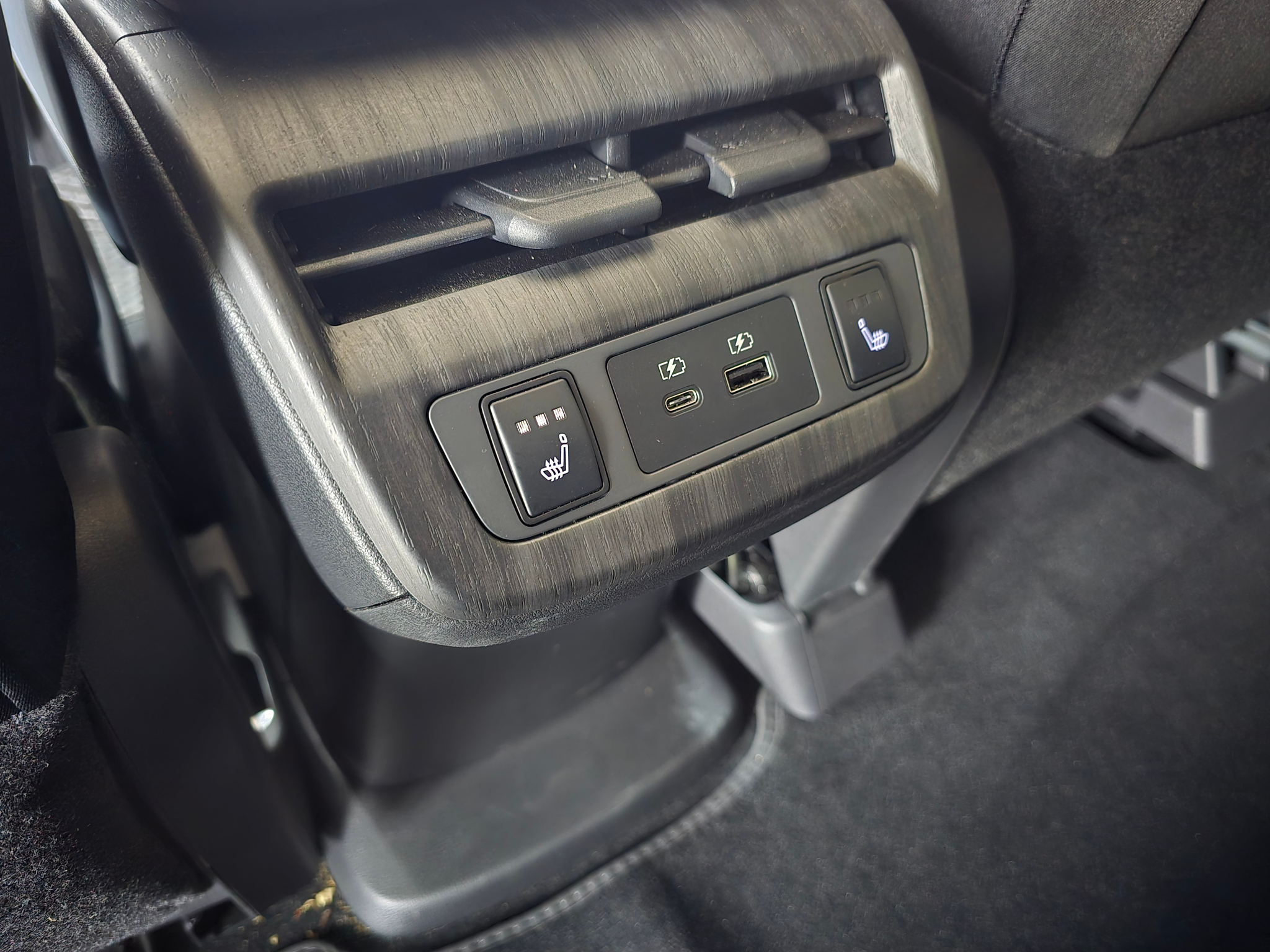 listing desktop thumbnail image 21