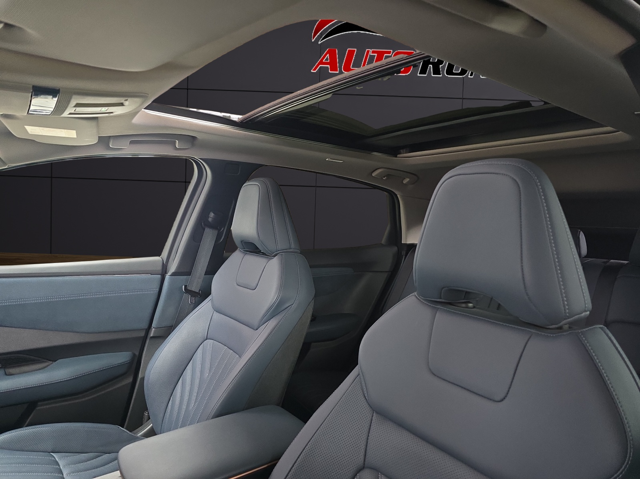 listing desktop thumbnail image 9