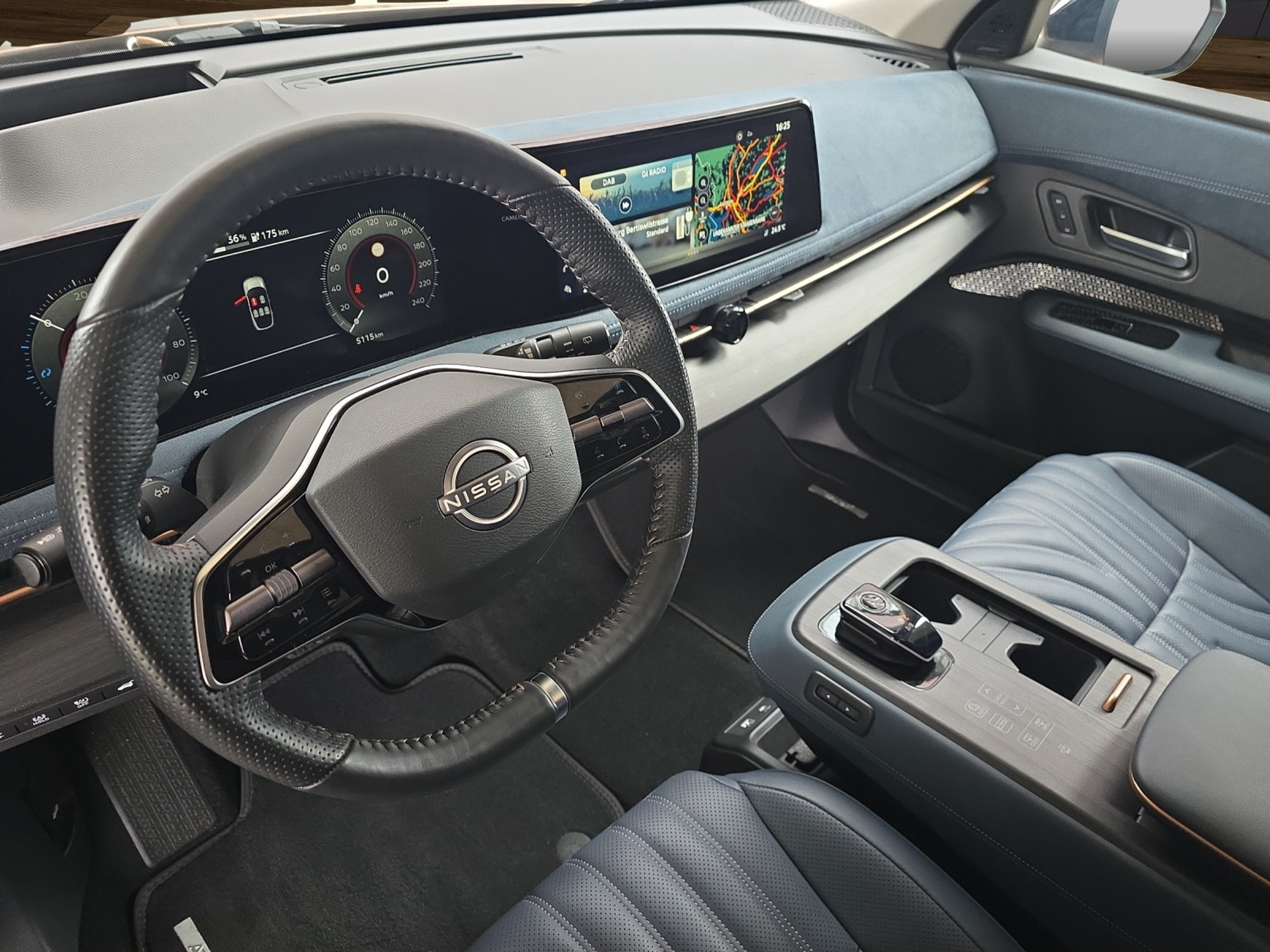 listing desktop thumbnail image 10