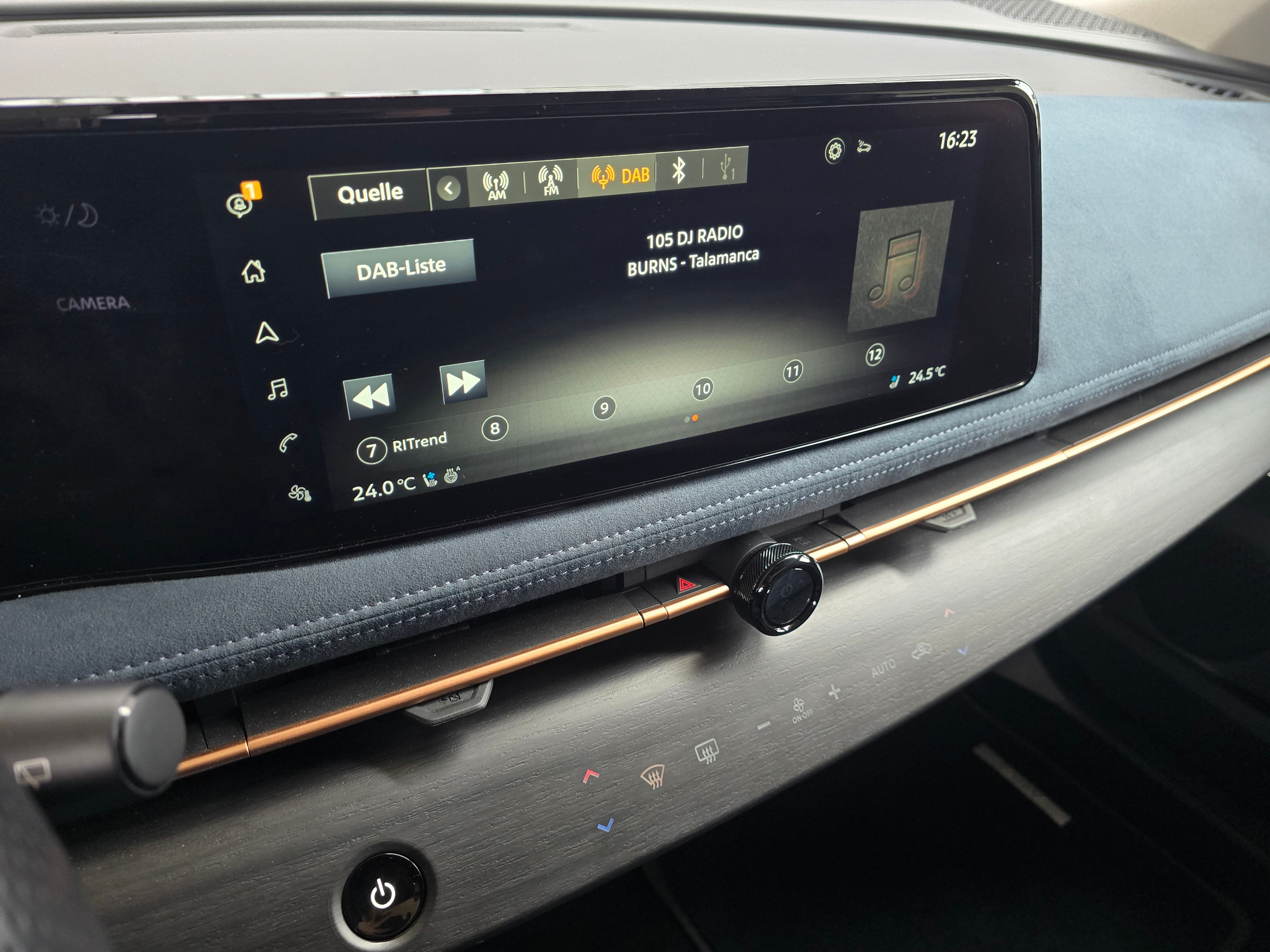 listing desktop thumbnail image 15