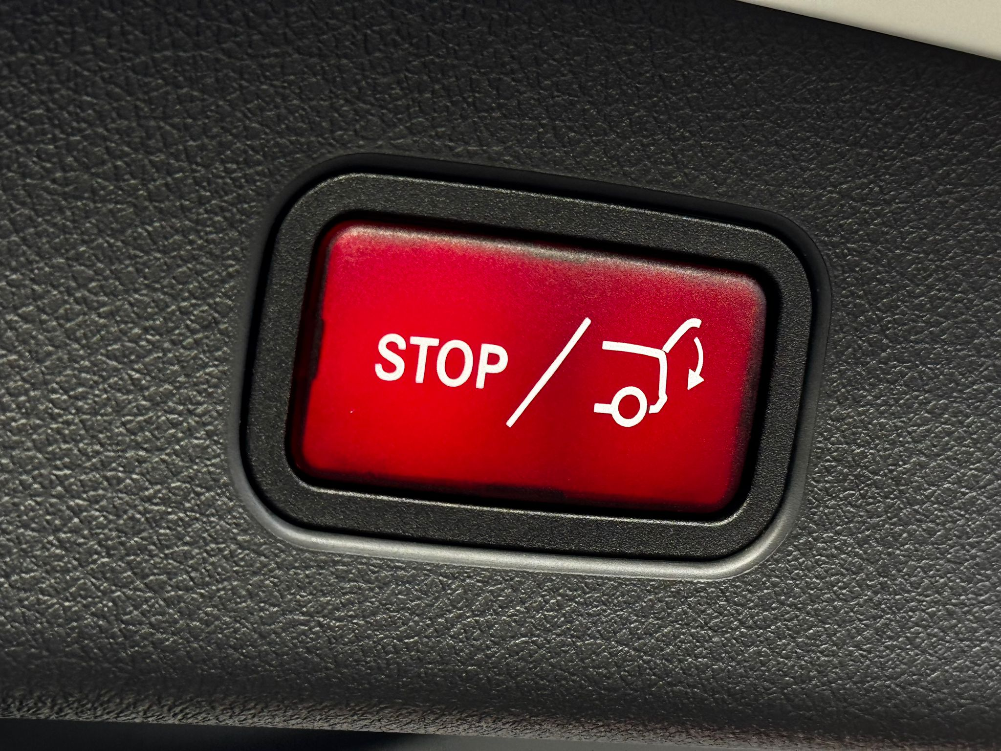 listing desktop thumbnail image 16