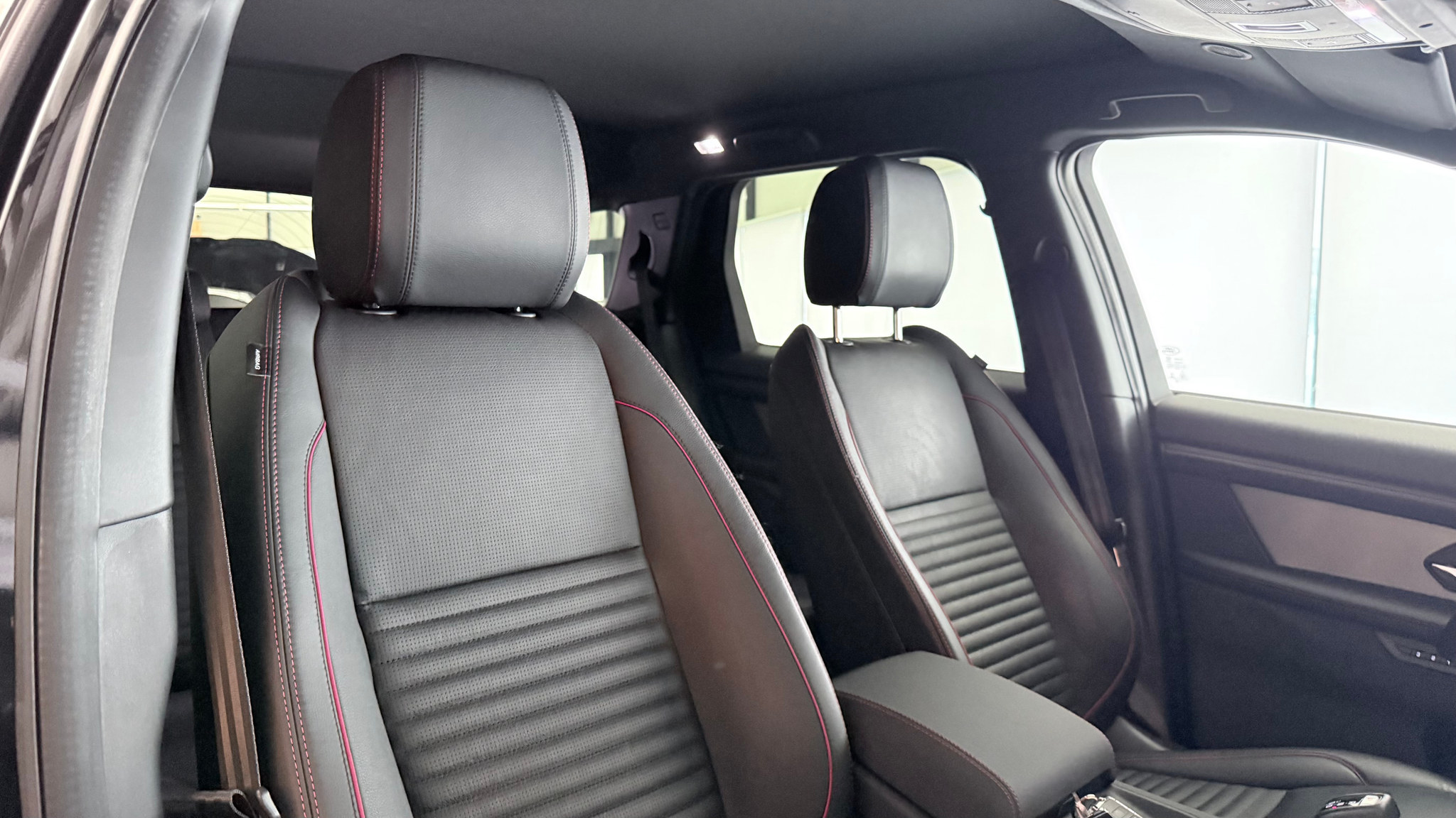 listing desktop thumbnail image 1