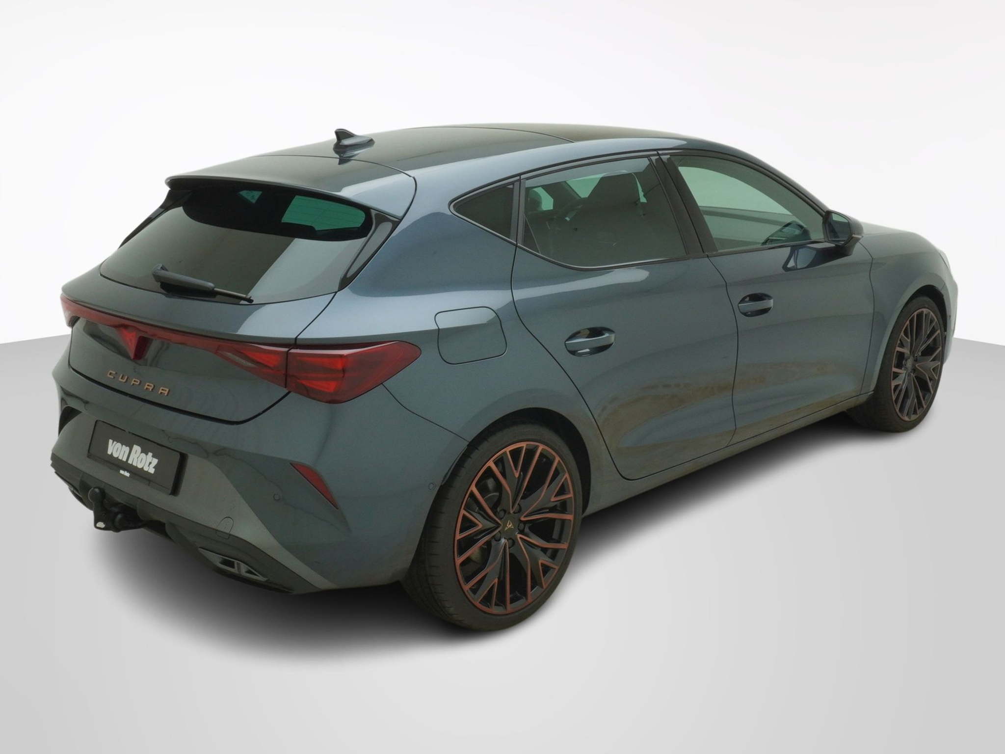 listing desktop thumbnail image 4