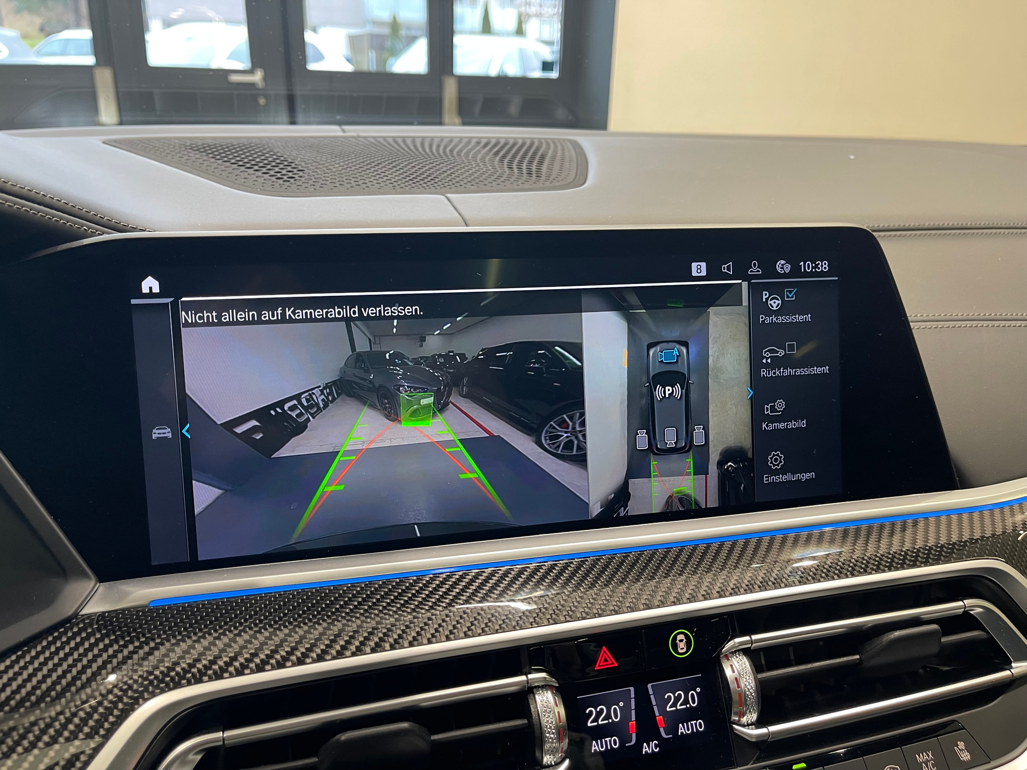 listing desktop thumbnail image 26