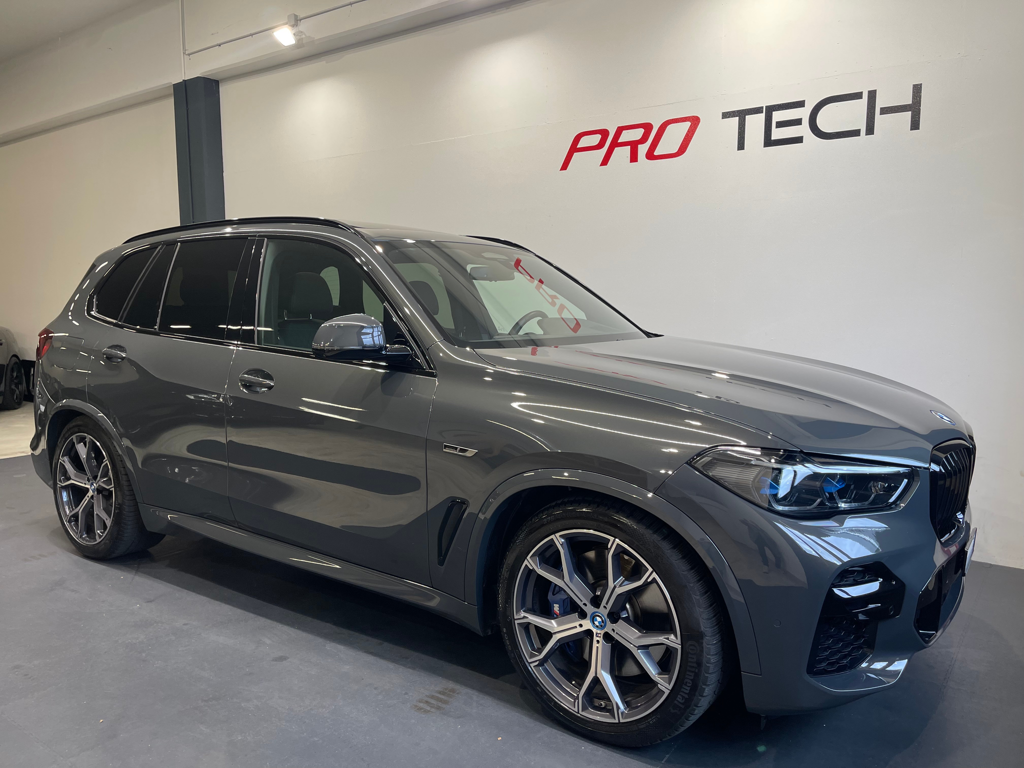 listing desktop thumbnail image 0