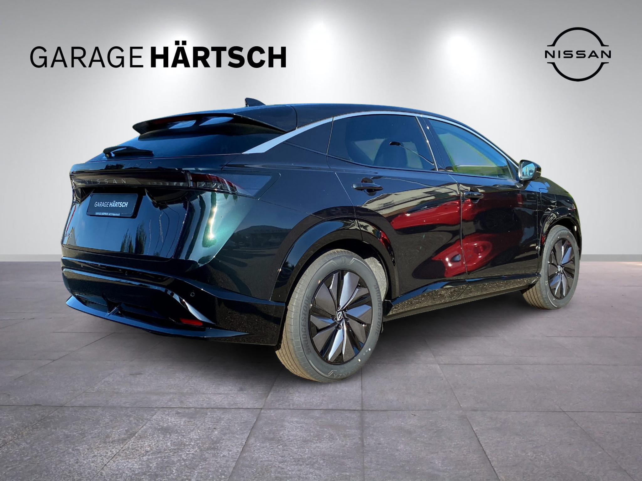 listing desktop thumbnail image 6