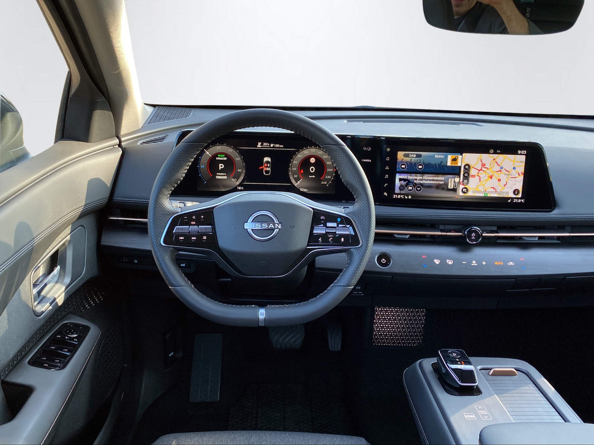 listing desktop thumbnail image 12